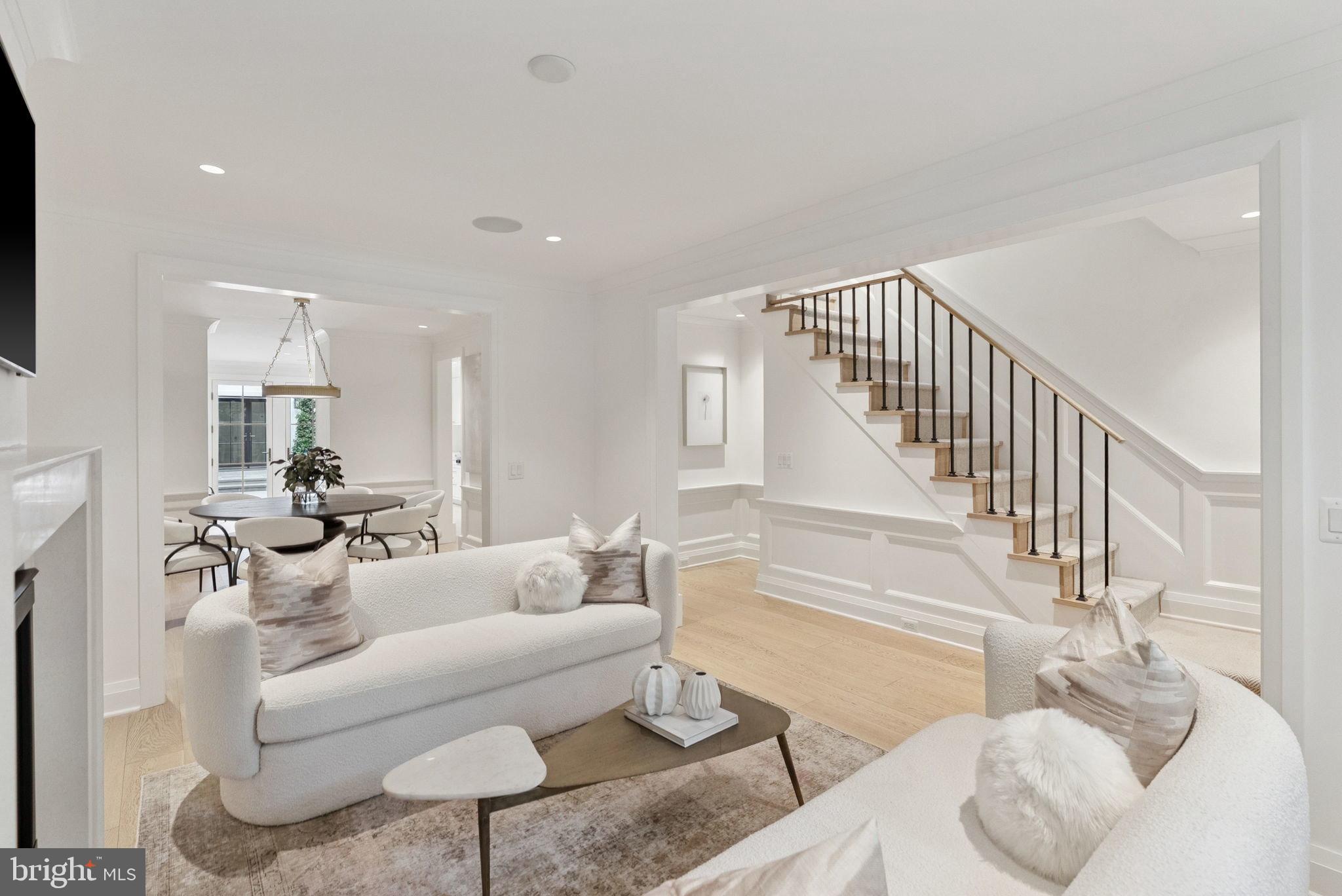 GEORGETOWN - Residential