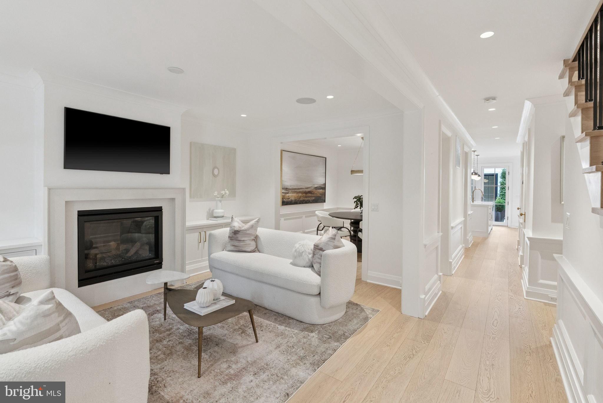 GEORGETOWN - Residential