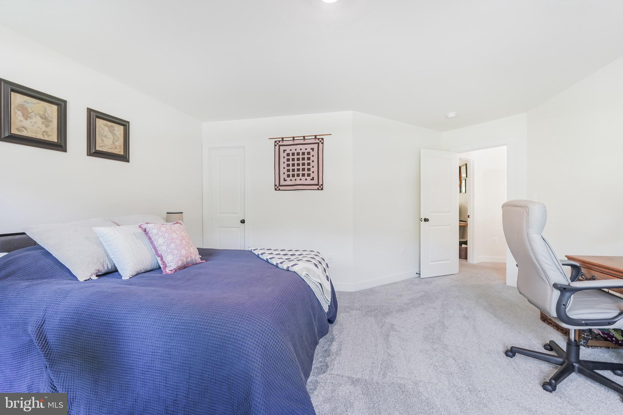 NOAH'S LANDING - Residential