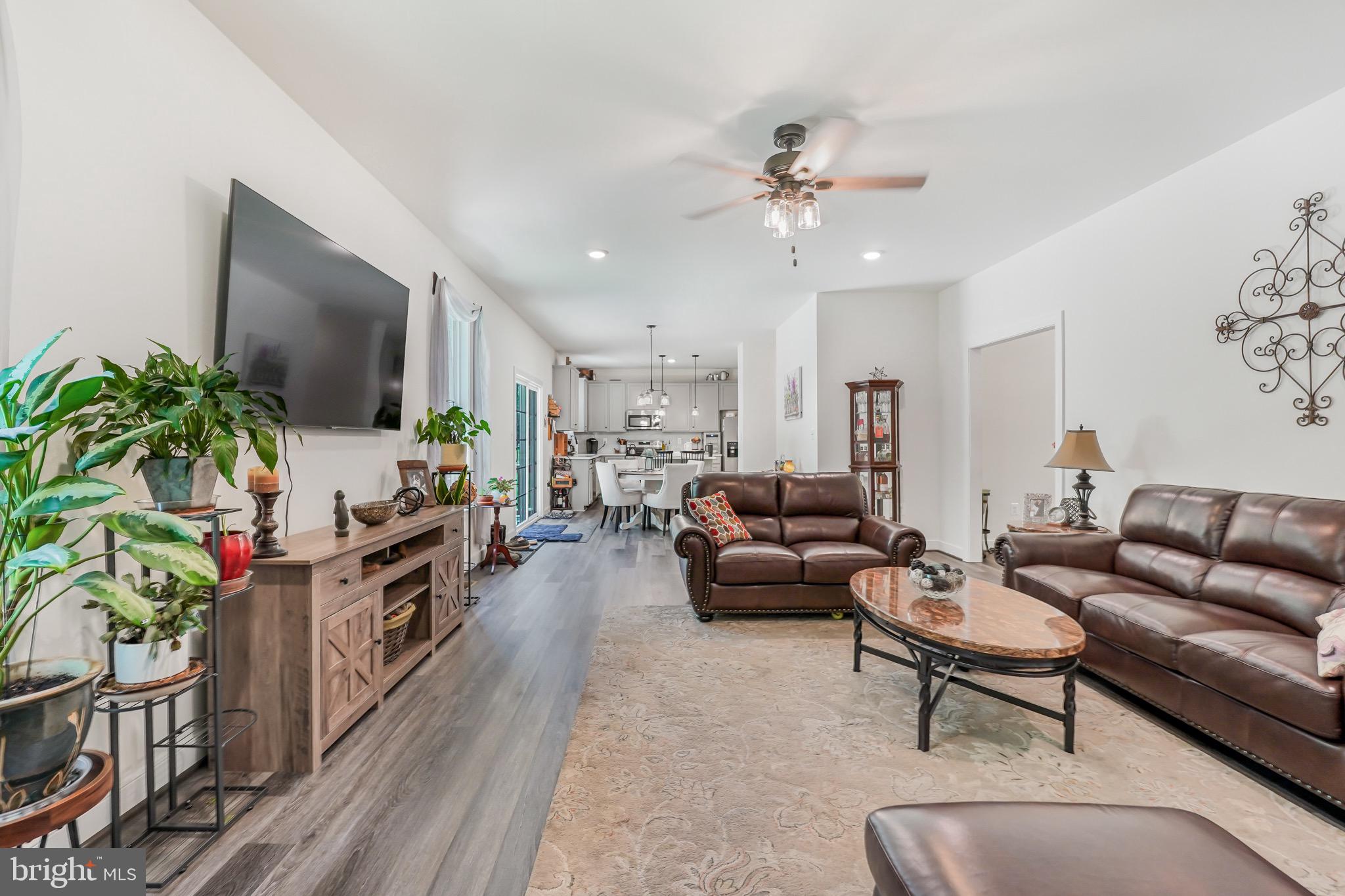 NOAH'S LANDING - Residential