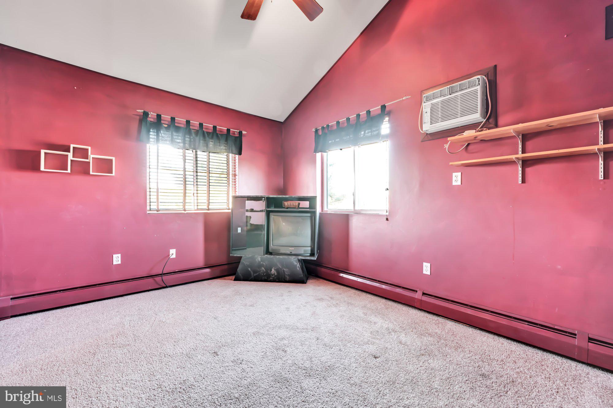 POTTSVILLE - Residential