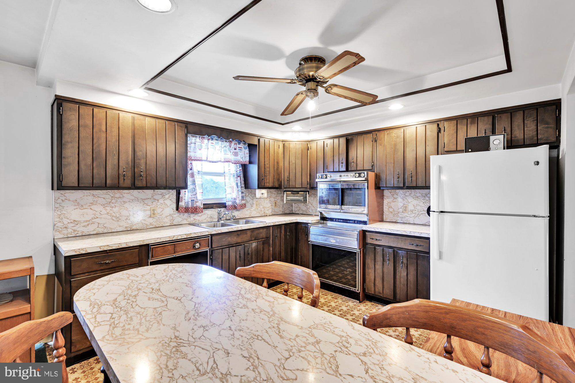 POTTSVILLE - Residential