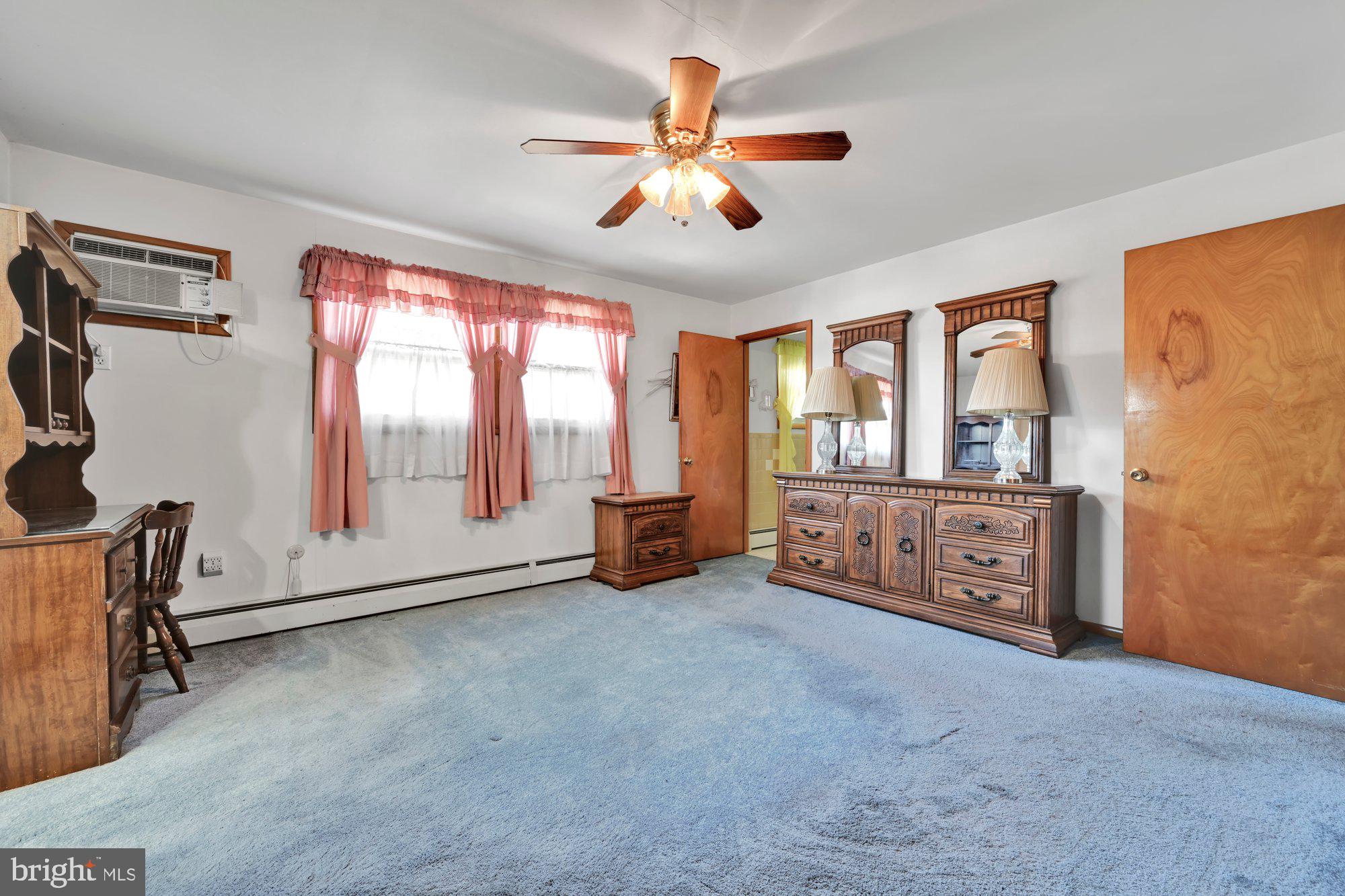 POTTSVILLE - Residential