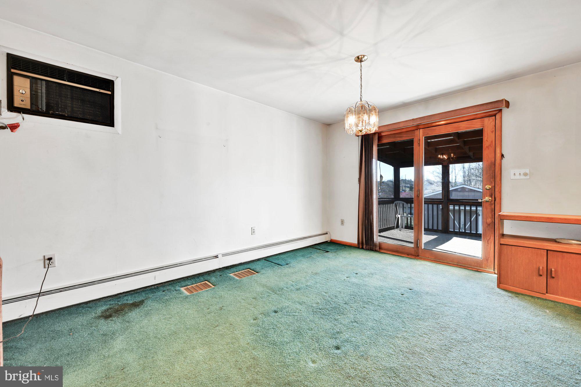 POTTSVILLE - Residential