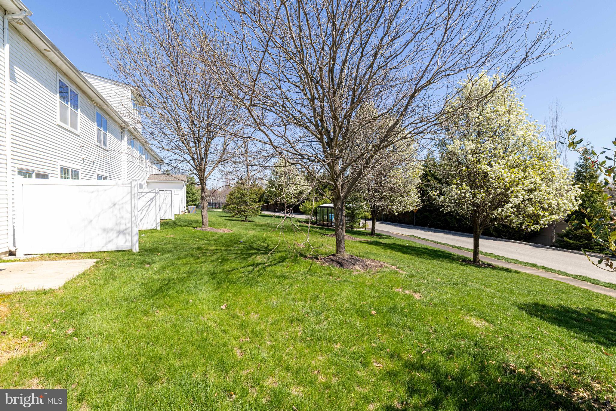 WYNGATE TOWNHOMES - Residential
