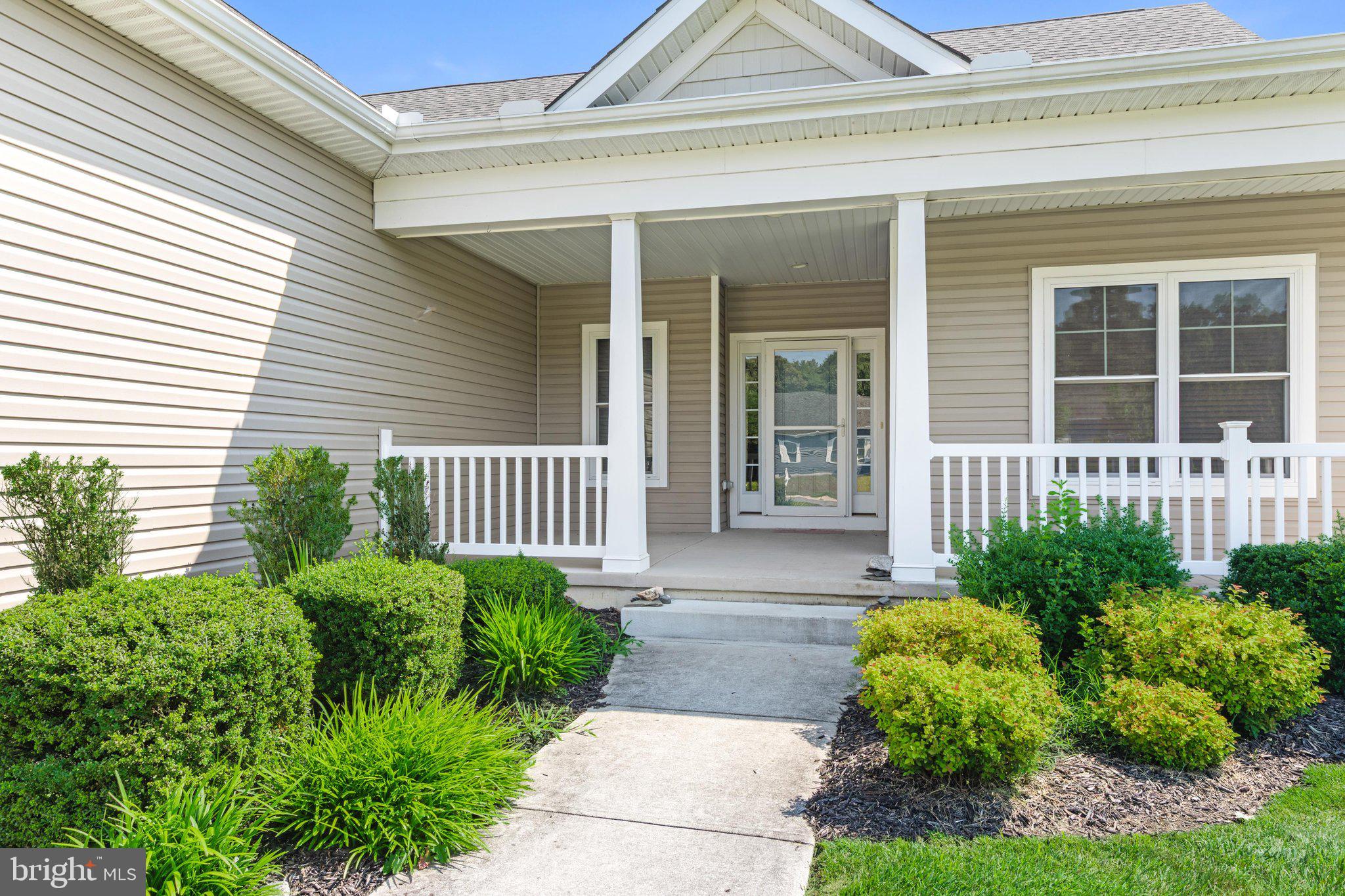 CYPRESS POINTE - Residential