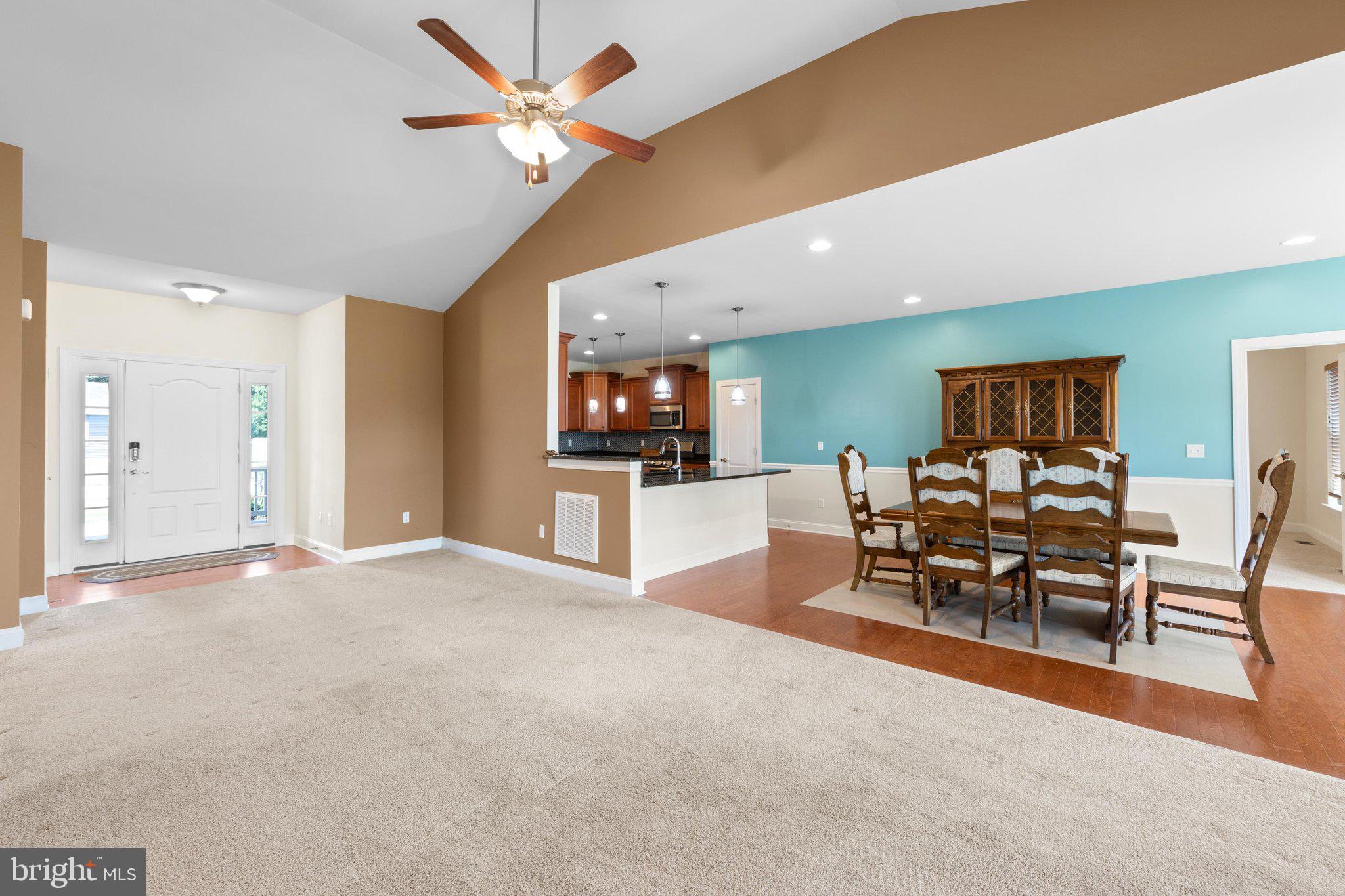 CYPRESS POINTE - Residential