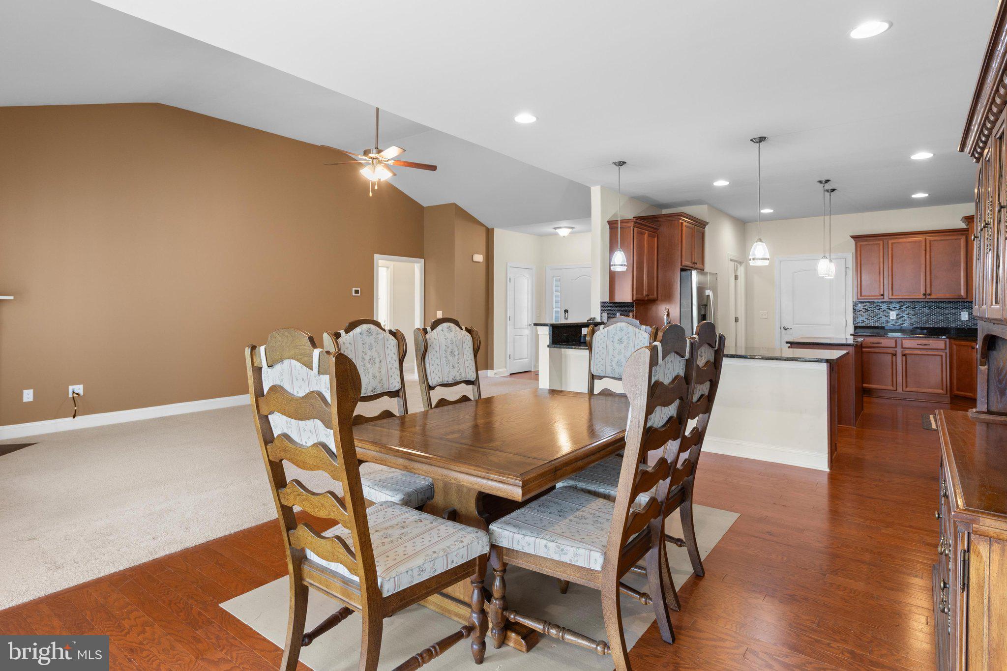CYPRESS POINTE - Residential