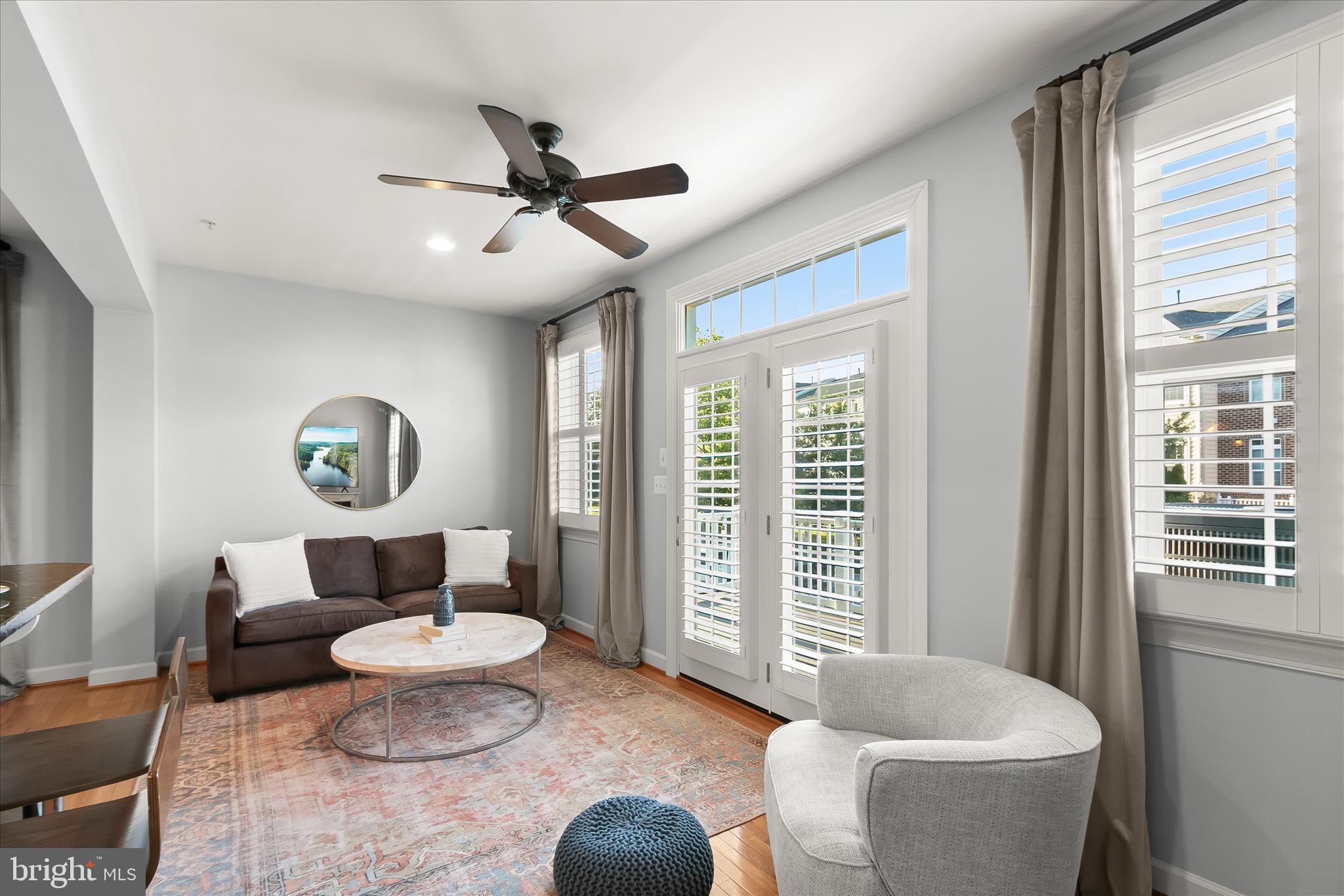 ELLICOTT SQUARE - Residential