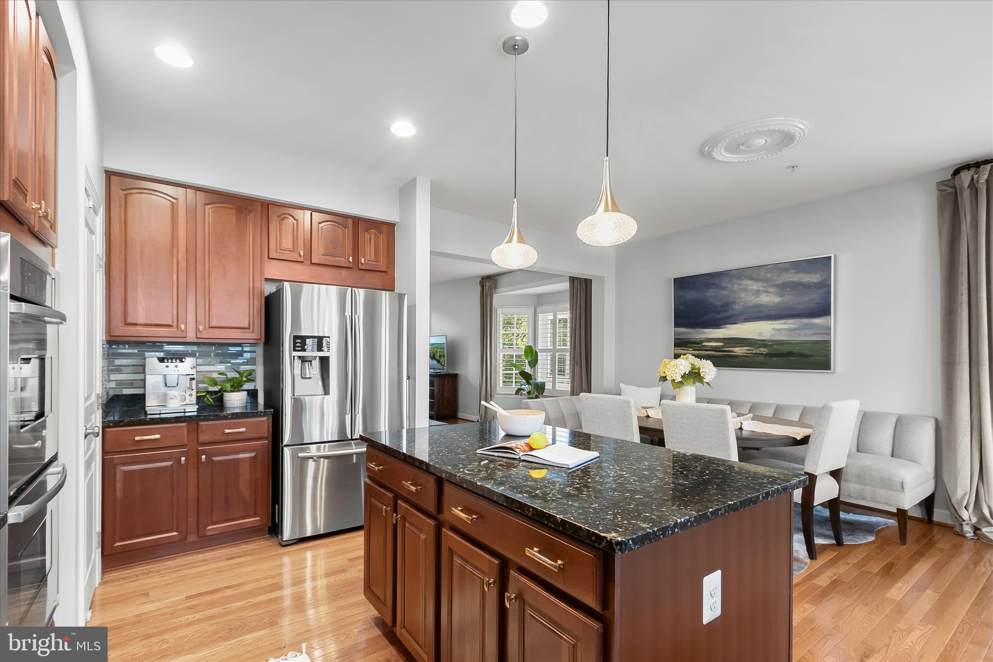 ELLICOTT SQUARE - Residential