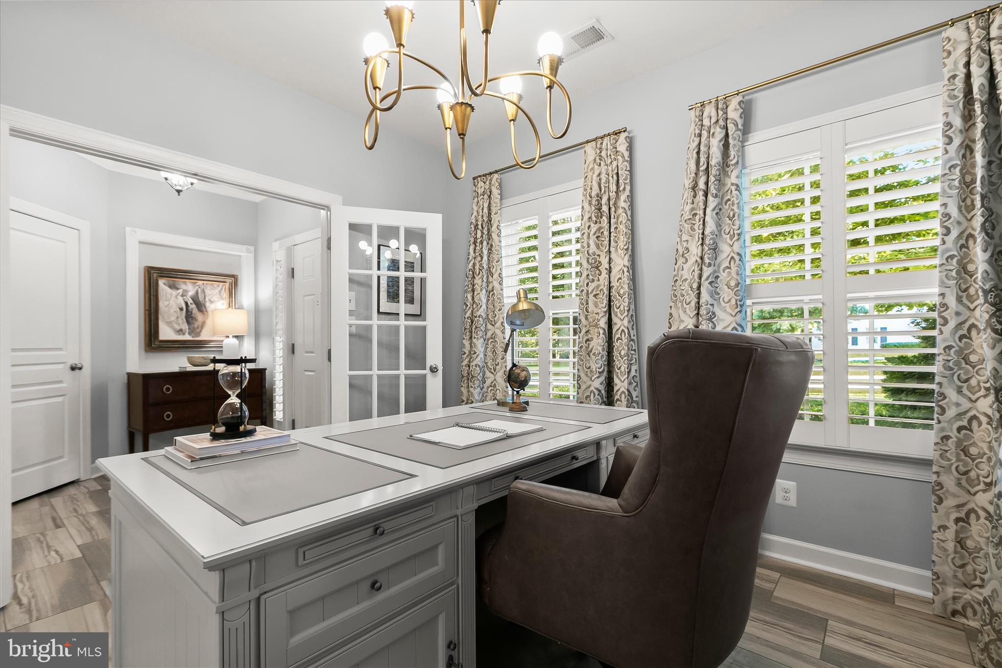 ELLICOTT SQUARE - Residential