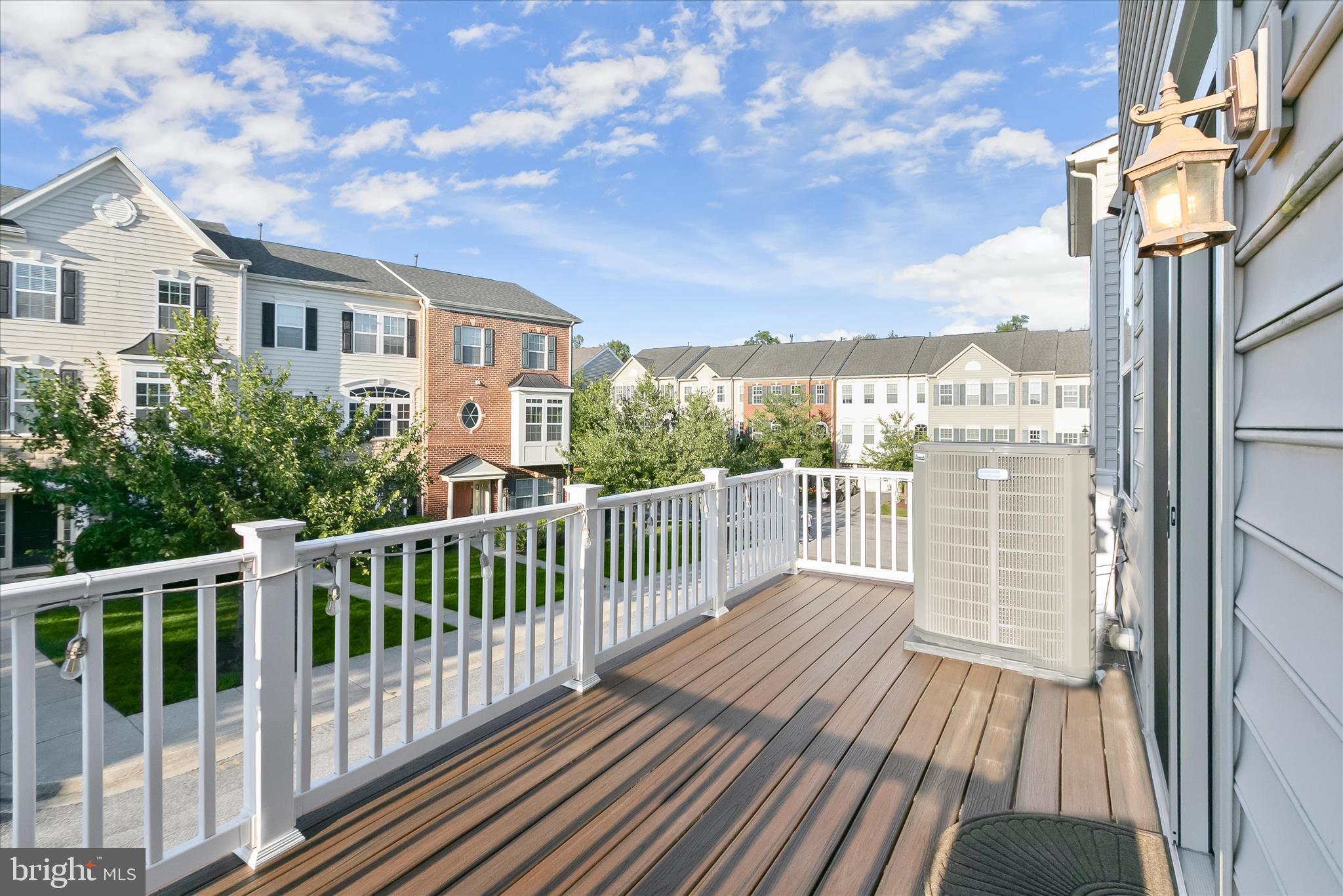 ELLICOTT SQUARE - Residential