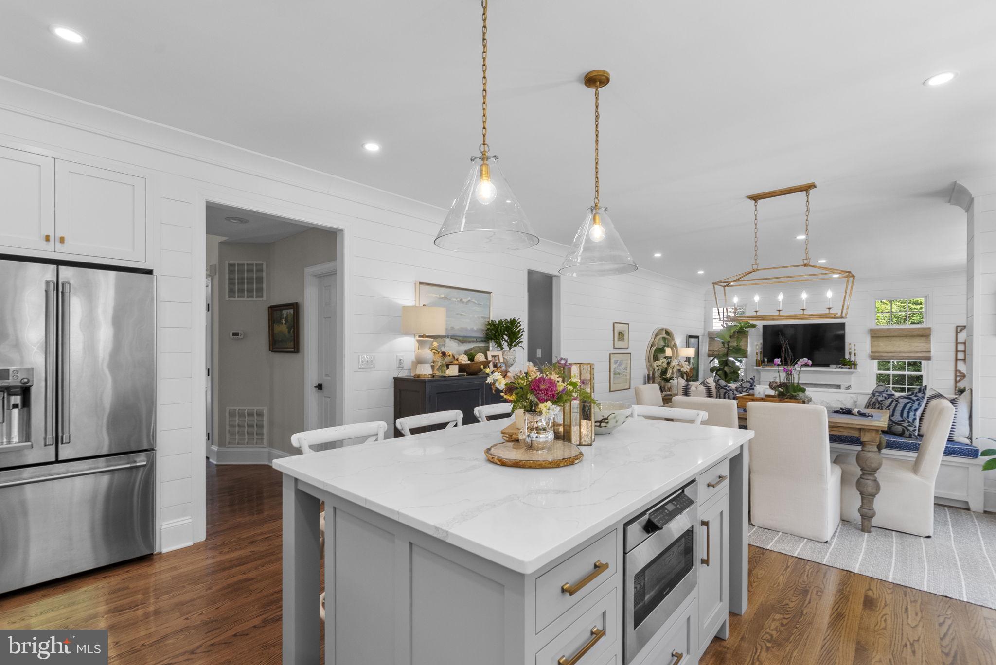 OATLAND FARM - Residential