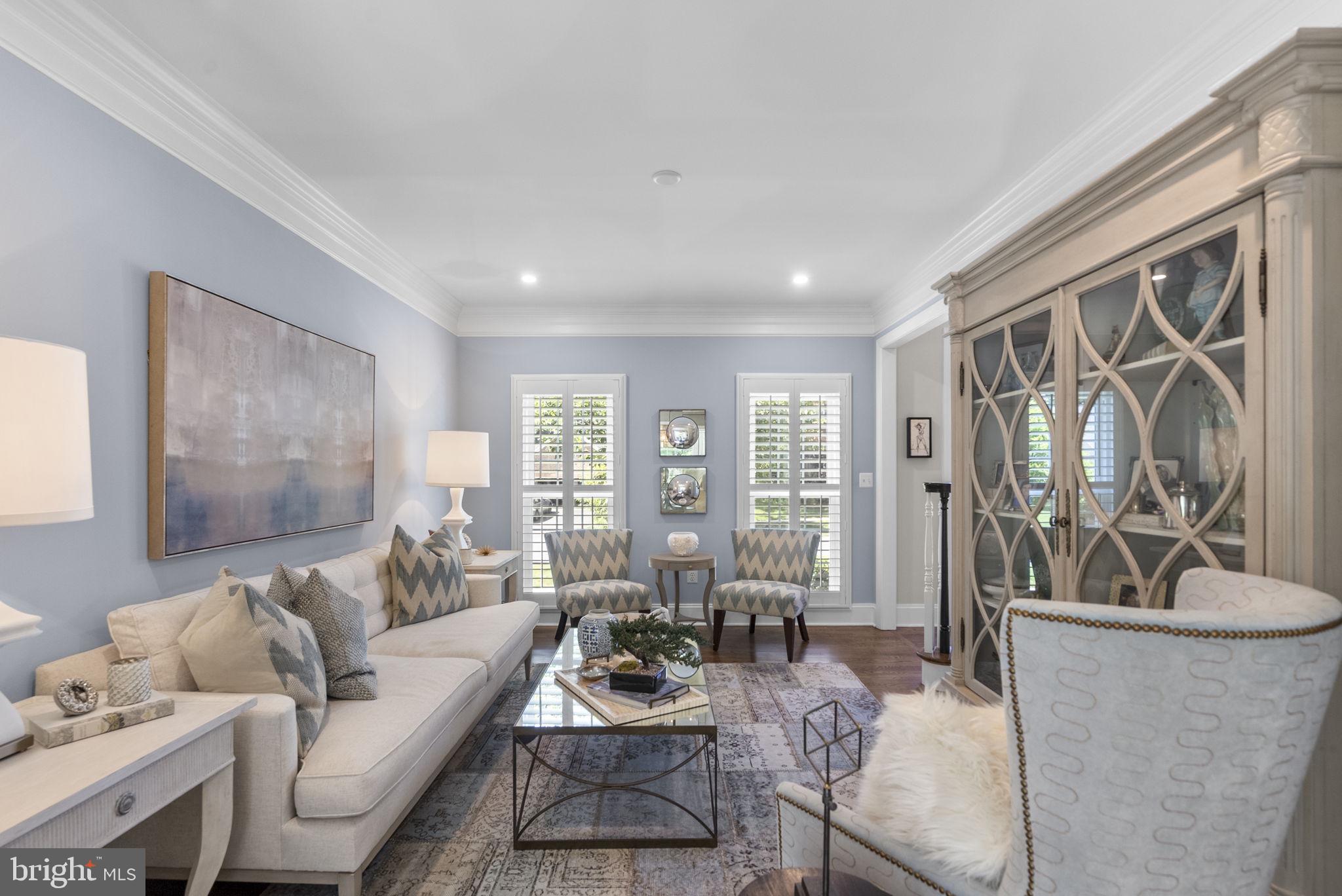 OATLAND FARM - Residential