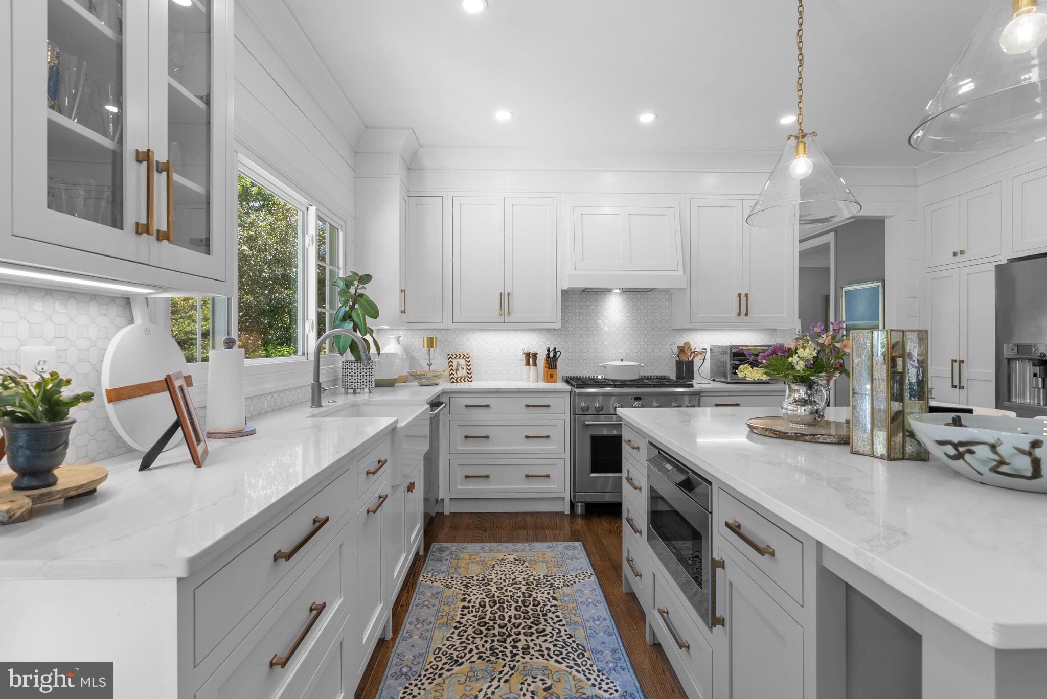 OATLAND FARM - Residential