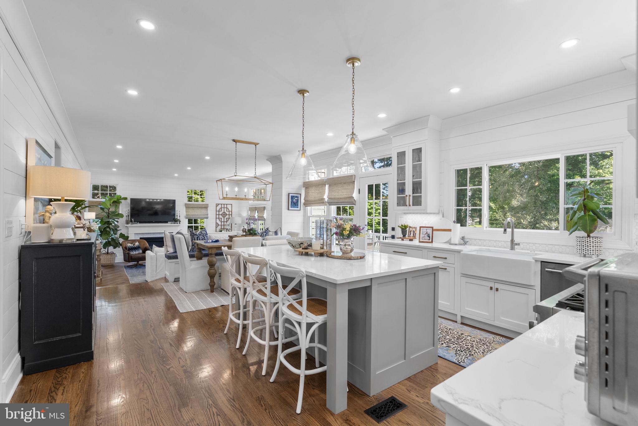 OATLAND FARM - Residential