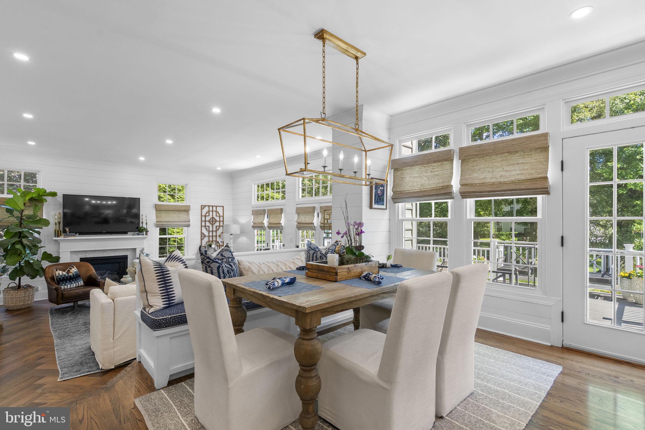 OATLAND FARM - Residential