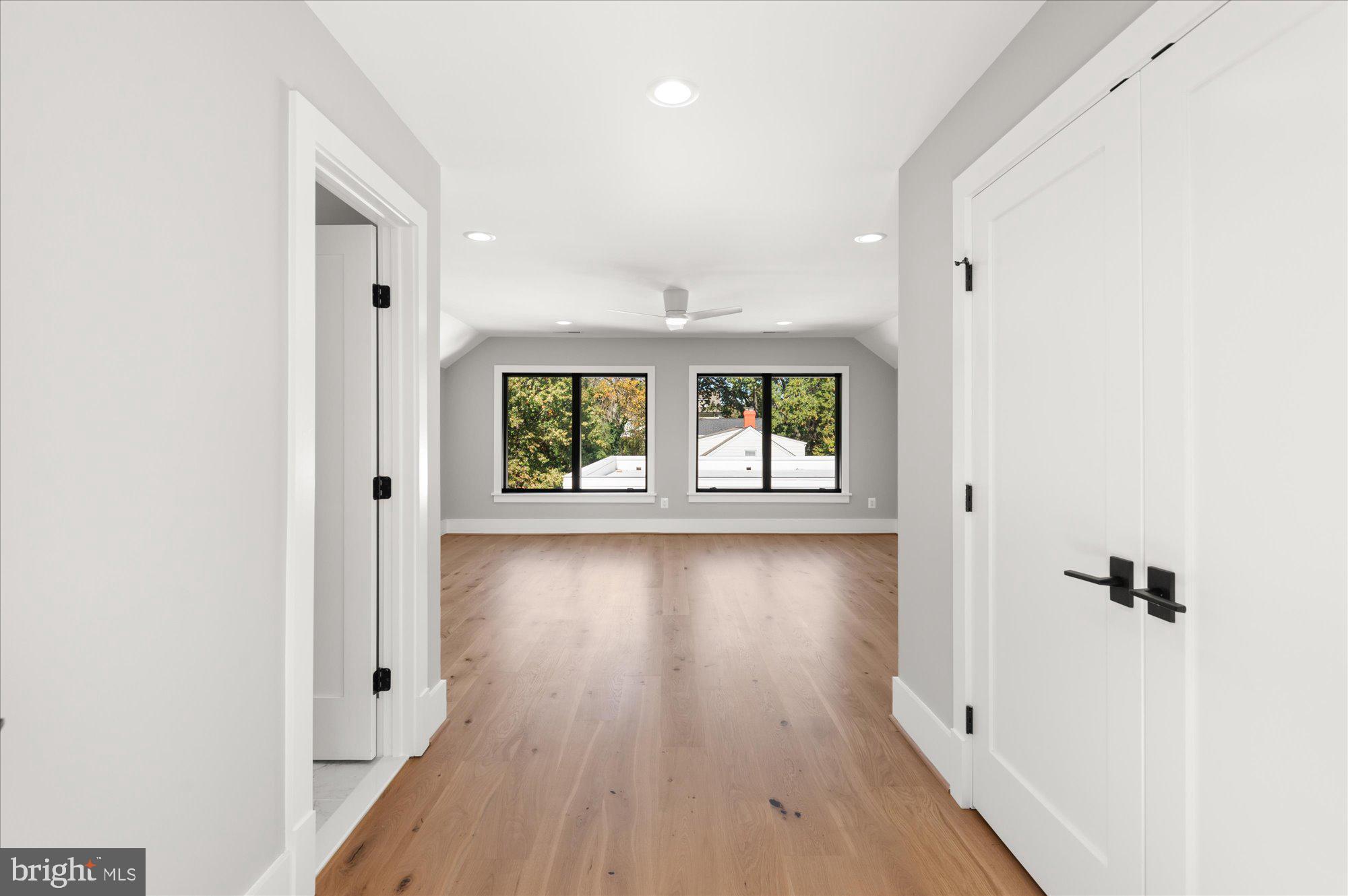 LYON PARK - Residential