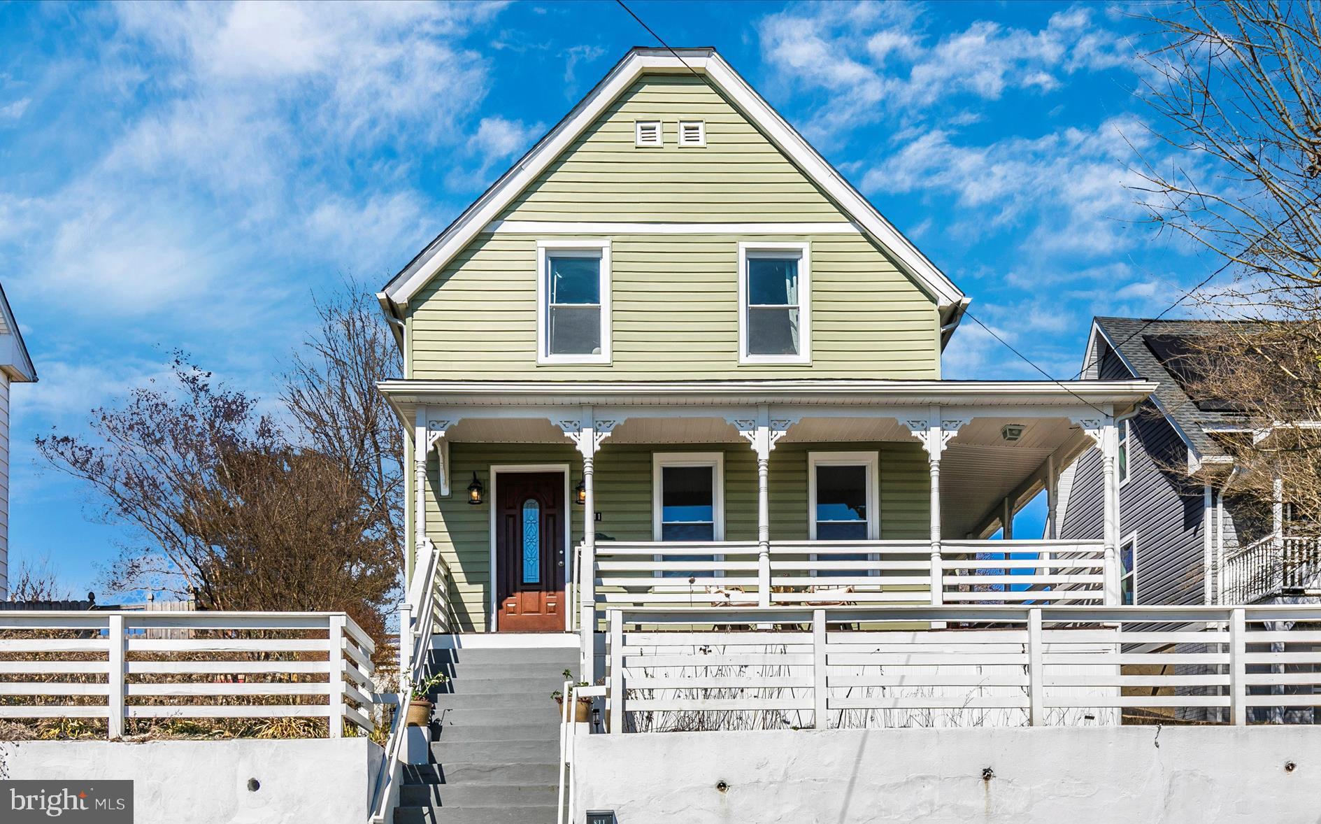 BRUNSWICK - Residential