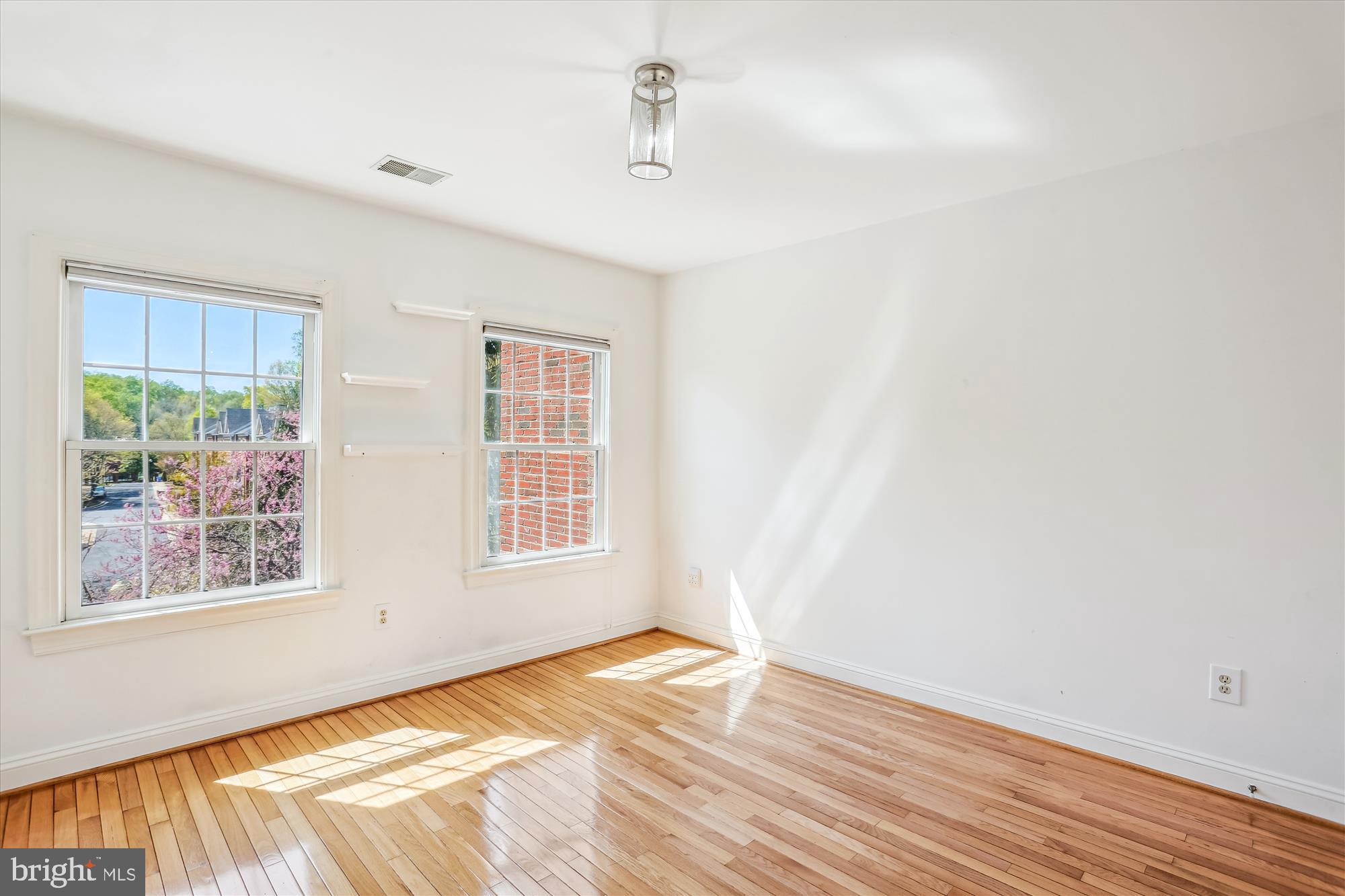 TUCKERMAN HEIGHTS - Residential Lease