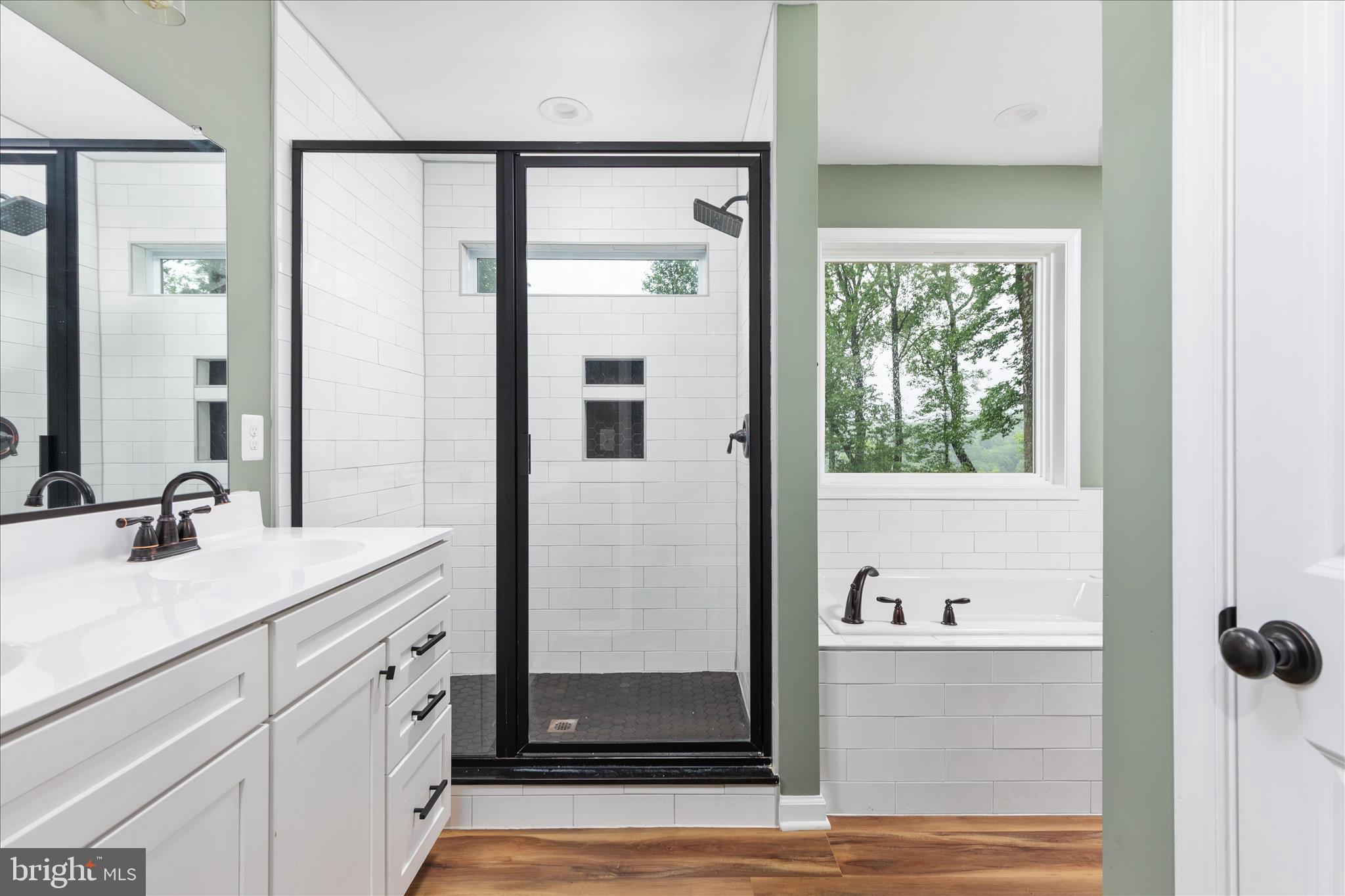 SHEN FARMS MT VIEW - Residential