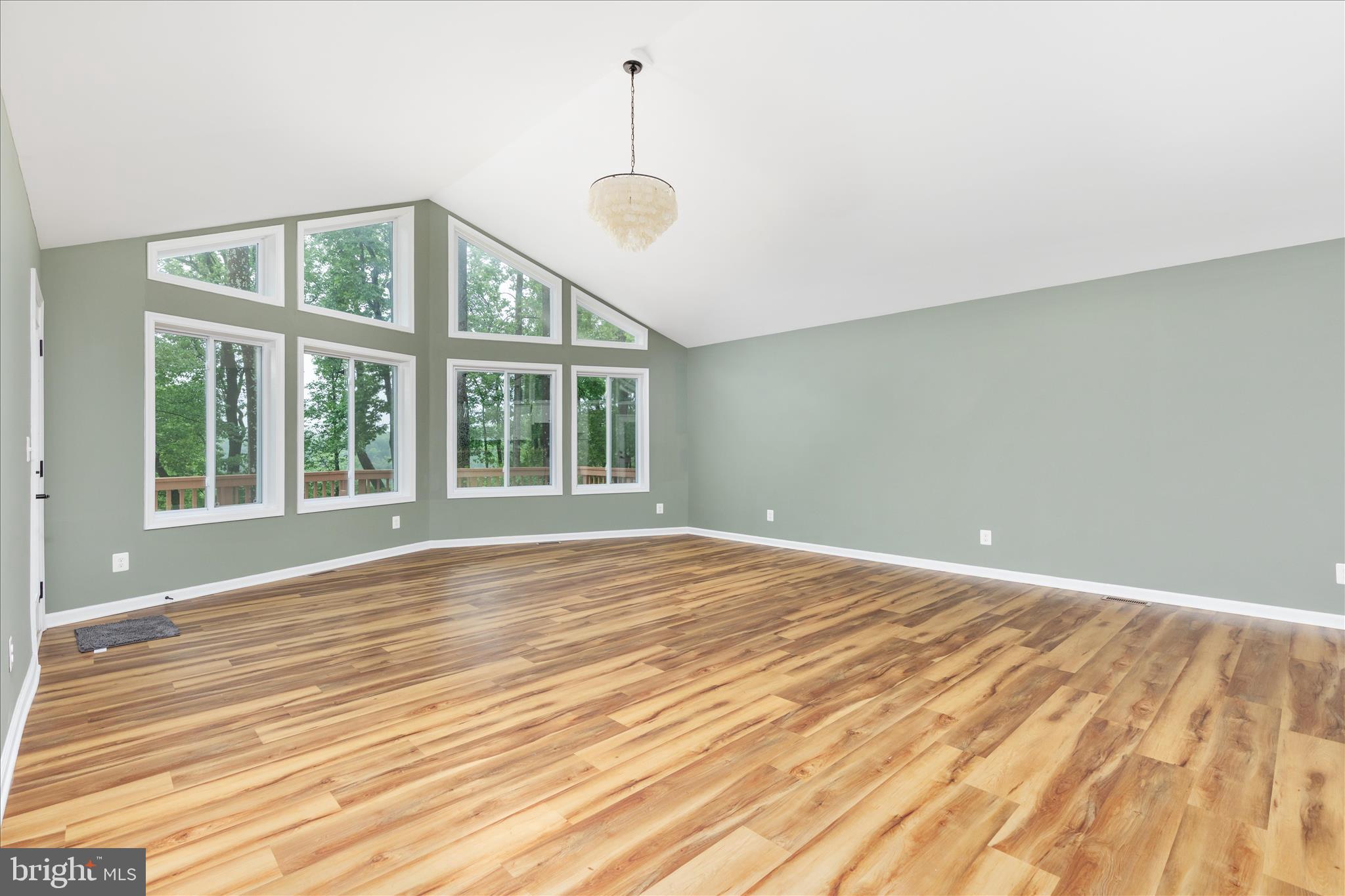 SHEN FARMS MT VIEW - Residential