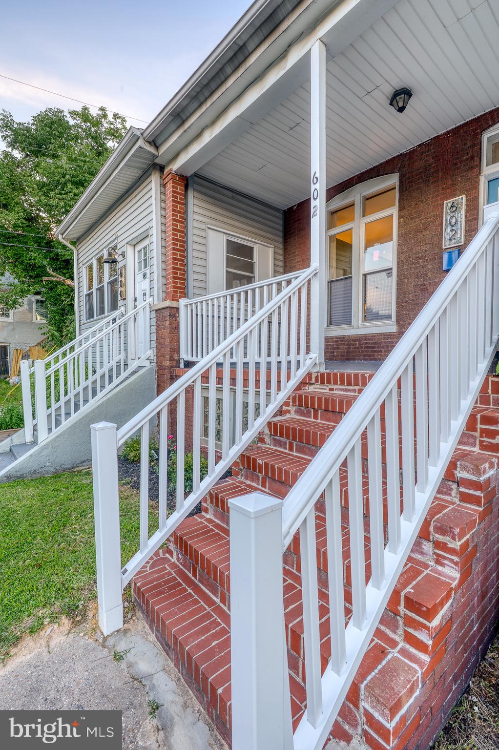 WAVERLY - Residential