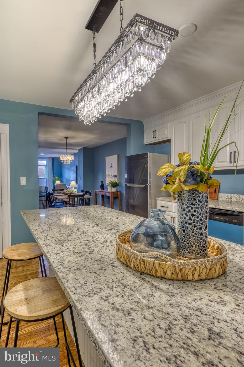 WAVERLY - Residential