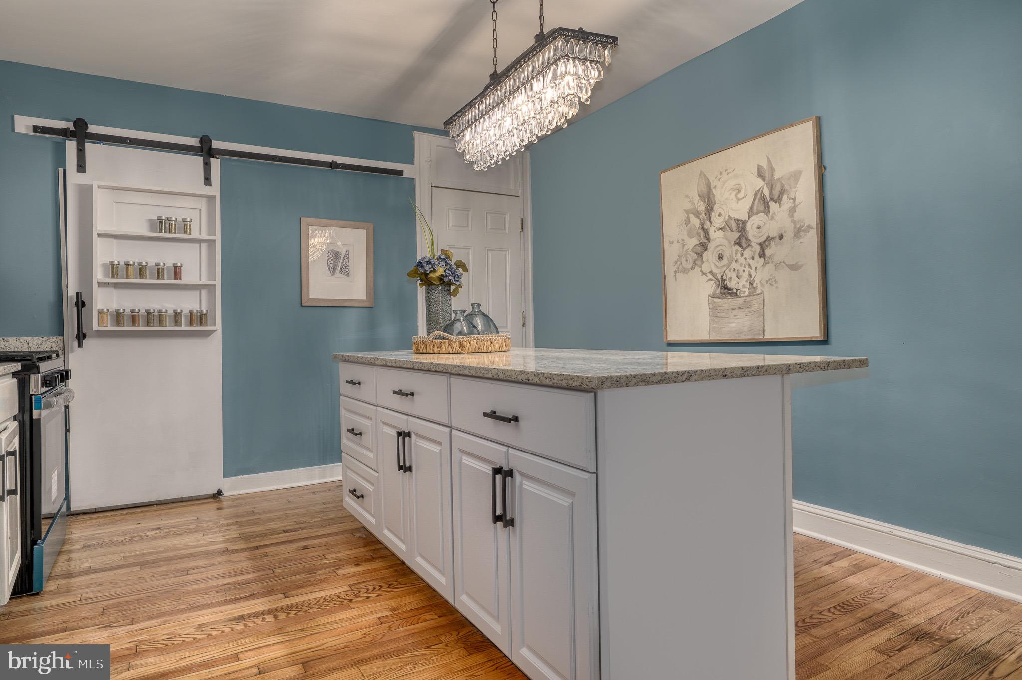 WAVERLY - Residential
