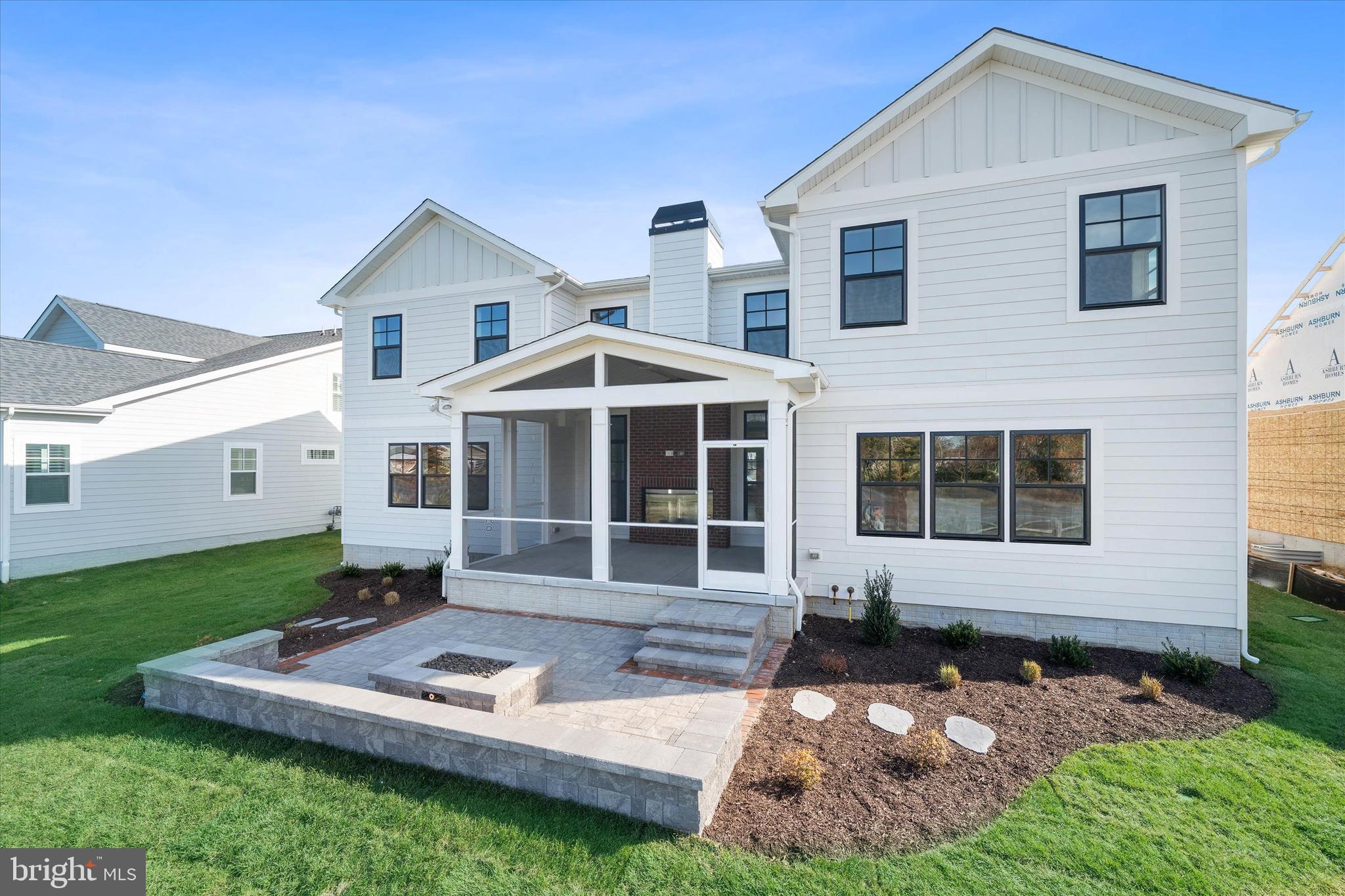 OLDE TOWN - Residential