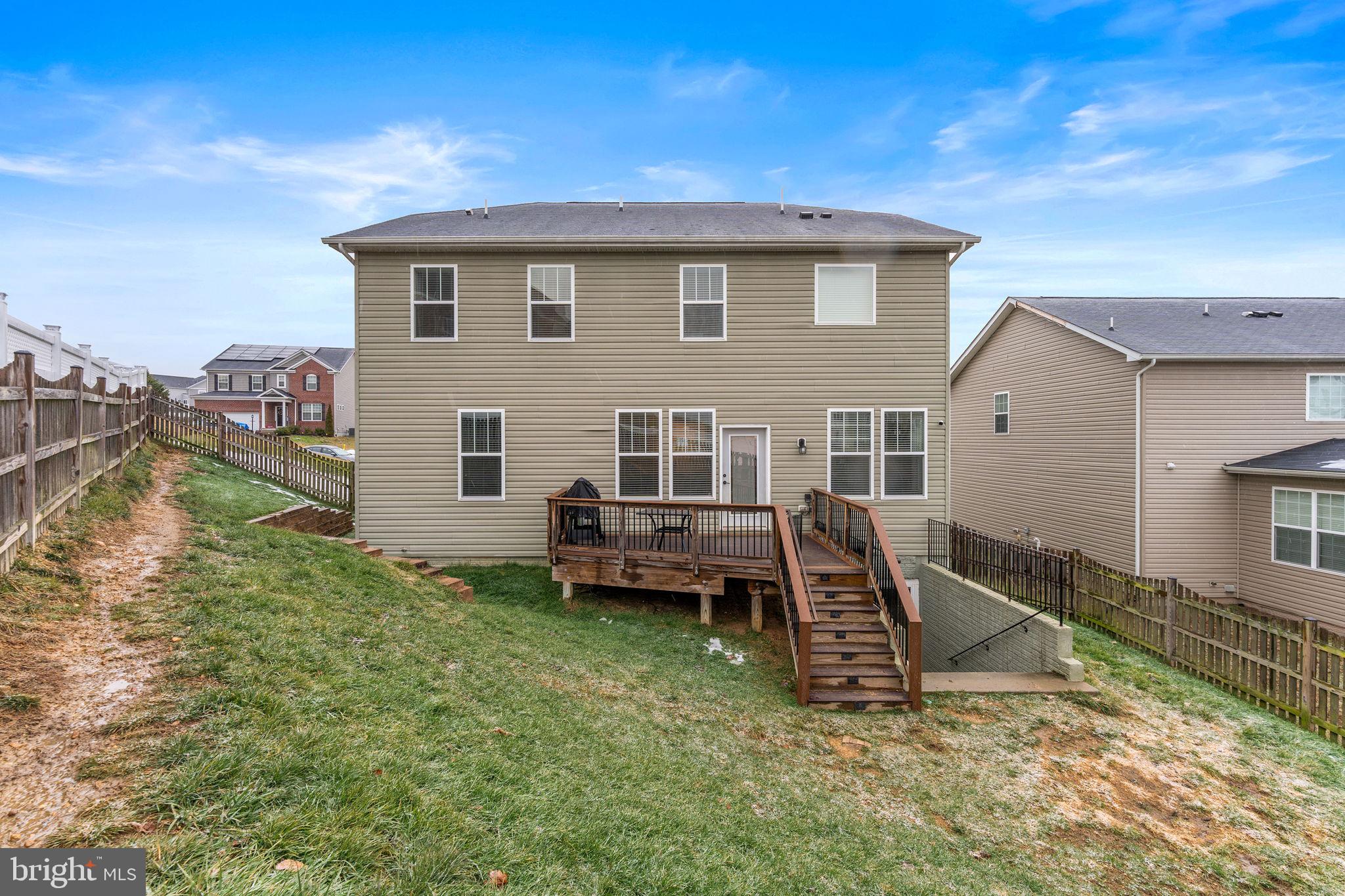 SOUTHGATE - Residential