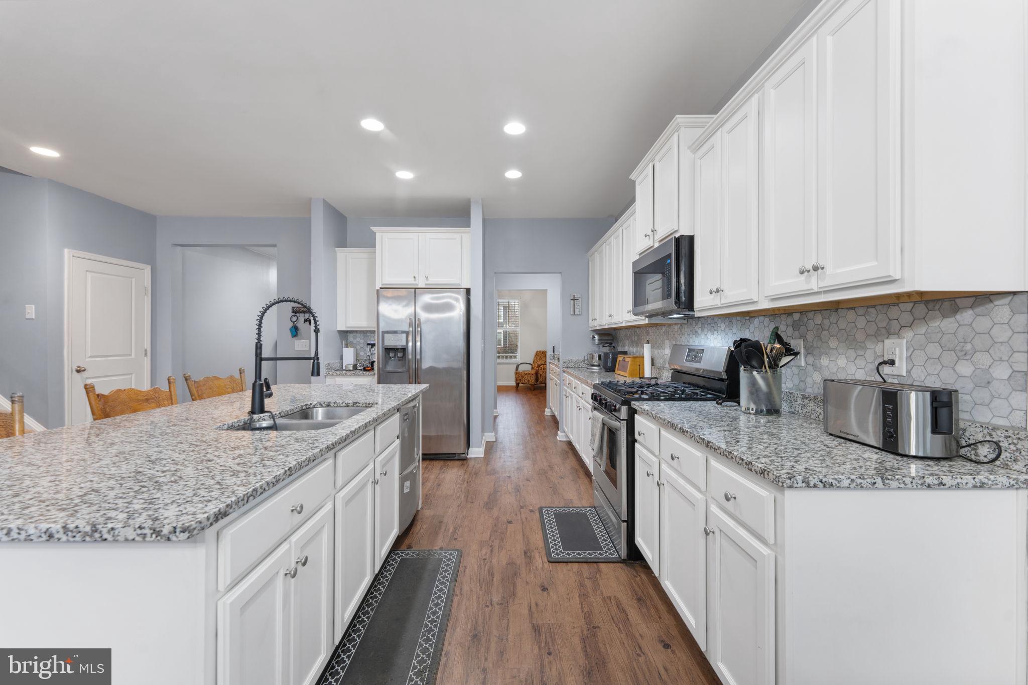 SOUTHGATE - Residential