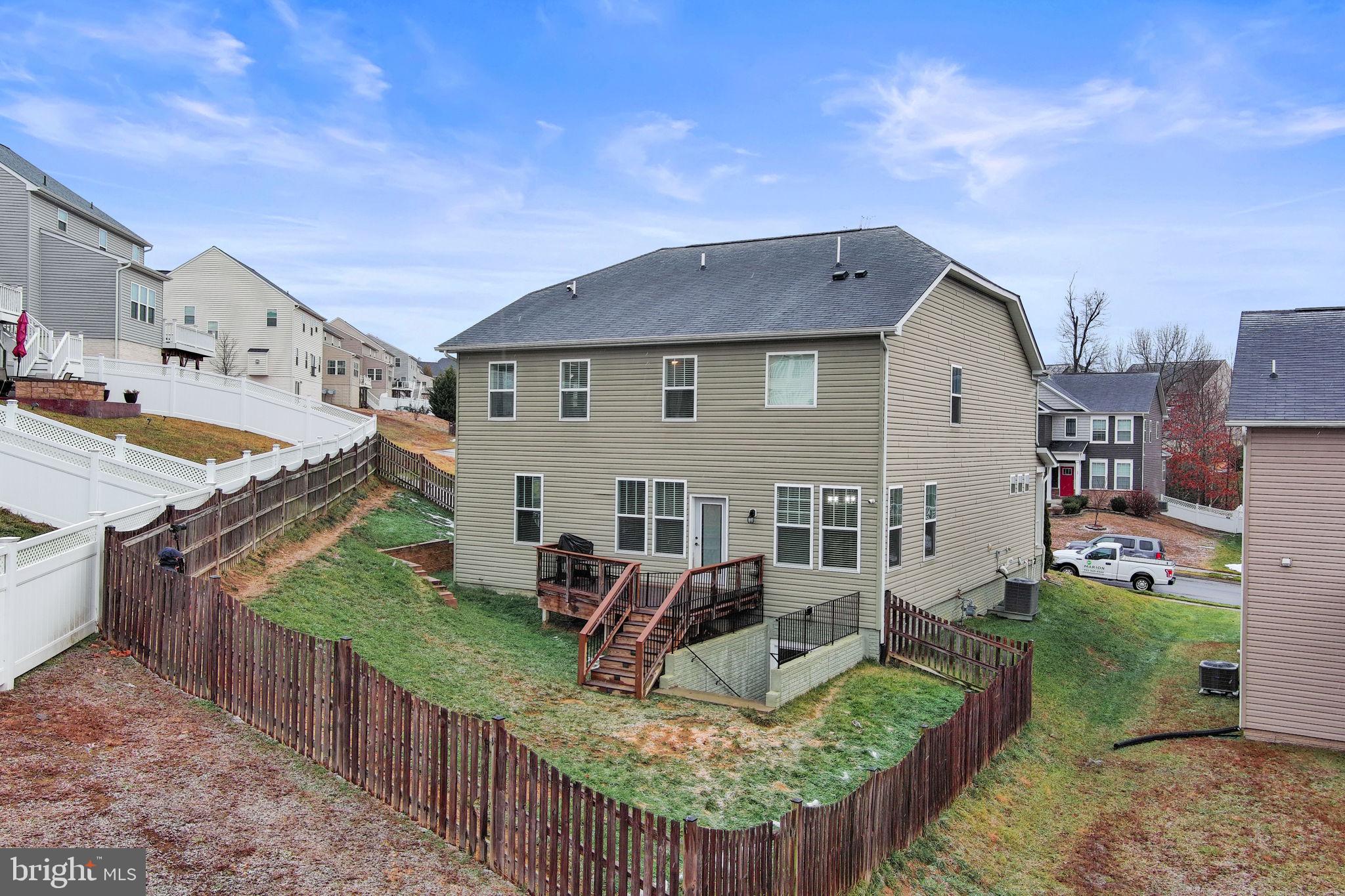 SOUTHGATE - Residential