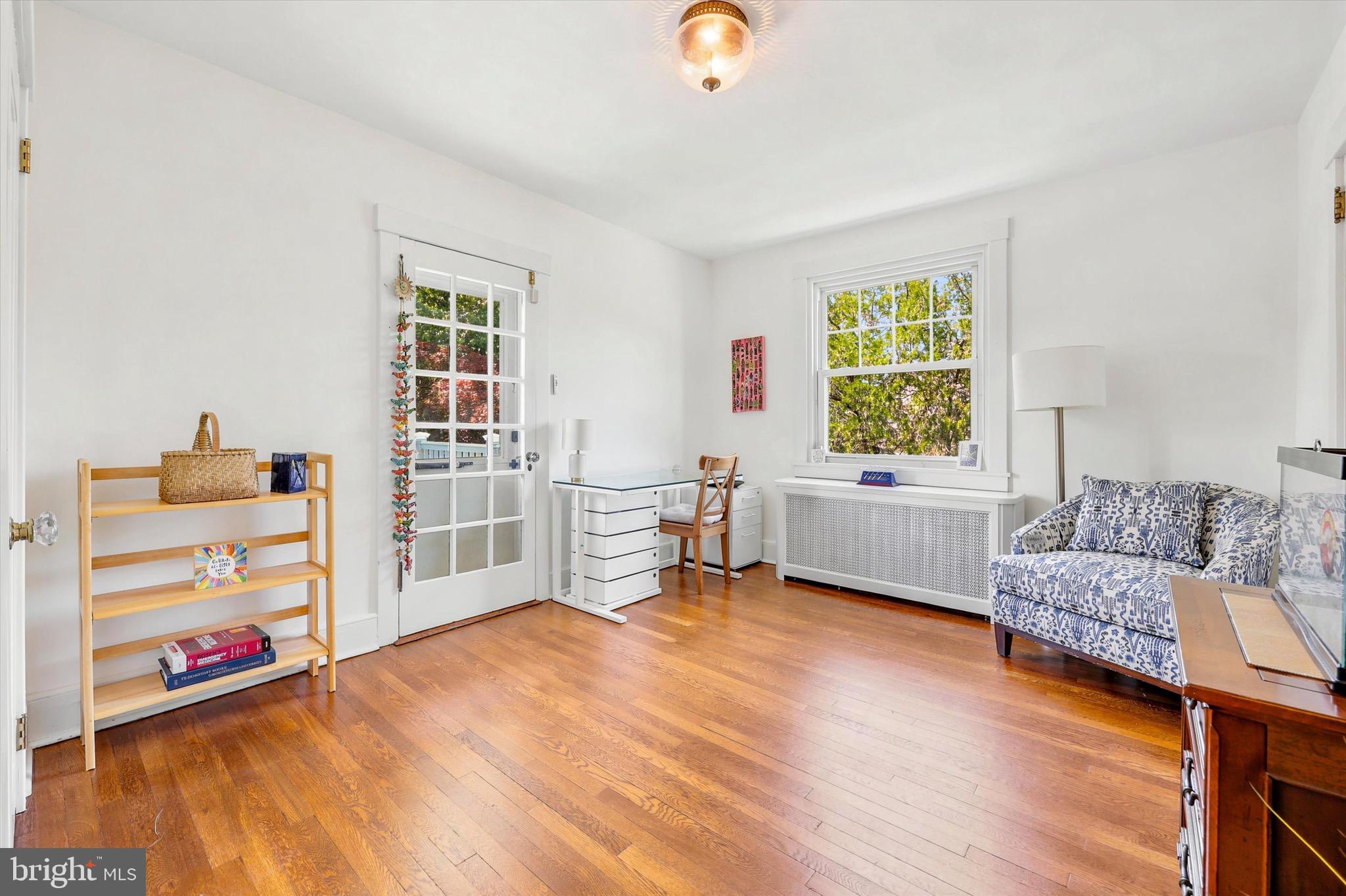 NARBERTH - Residential