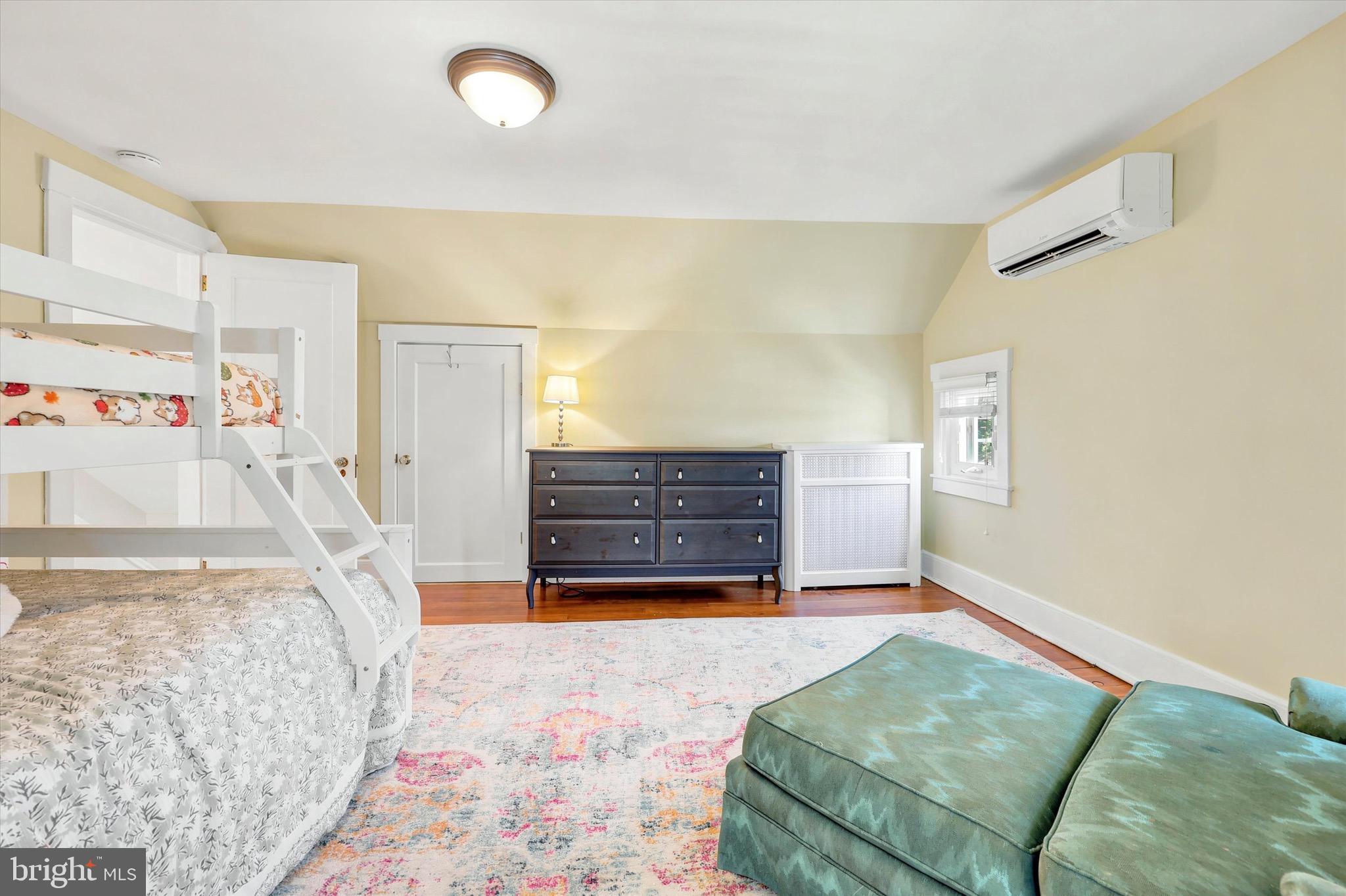 NARBERTH - Residential
