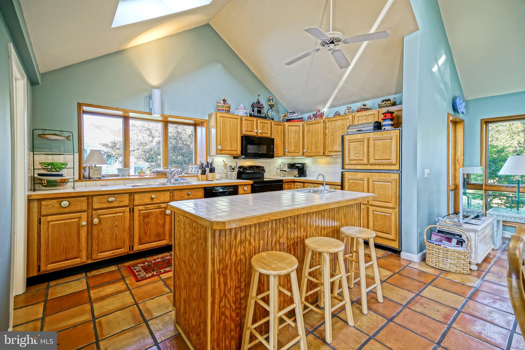 NORTH SHORES - Residential