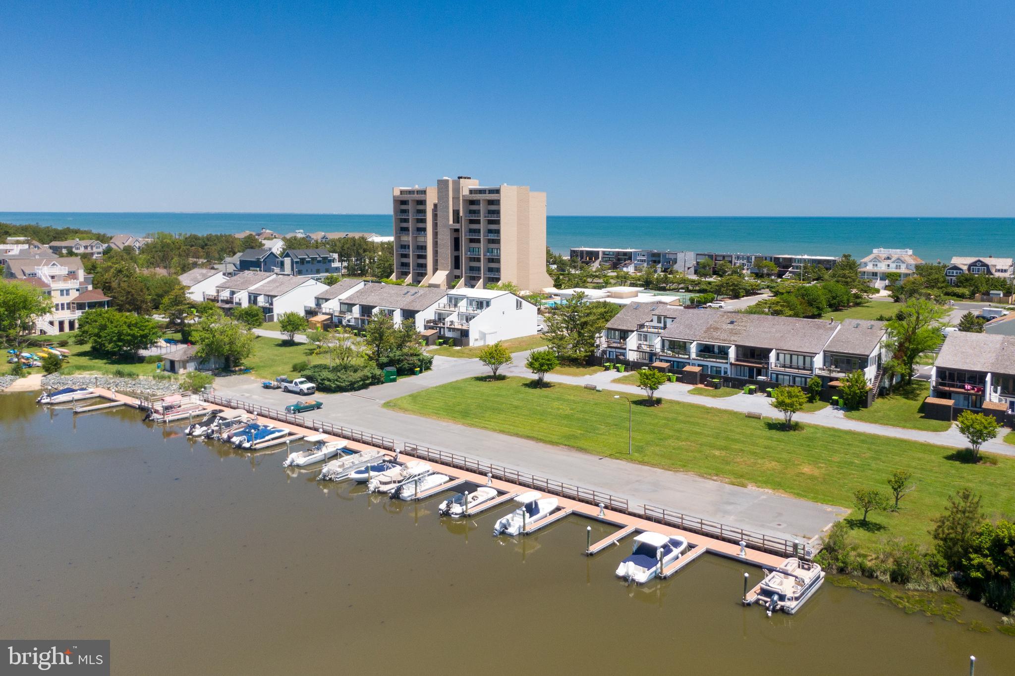 NORTH SHORES - Residential