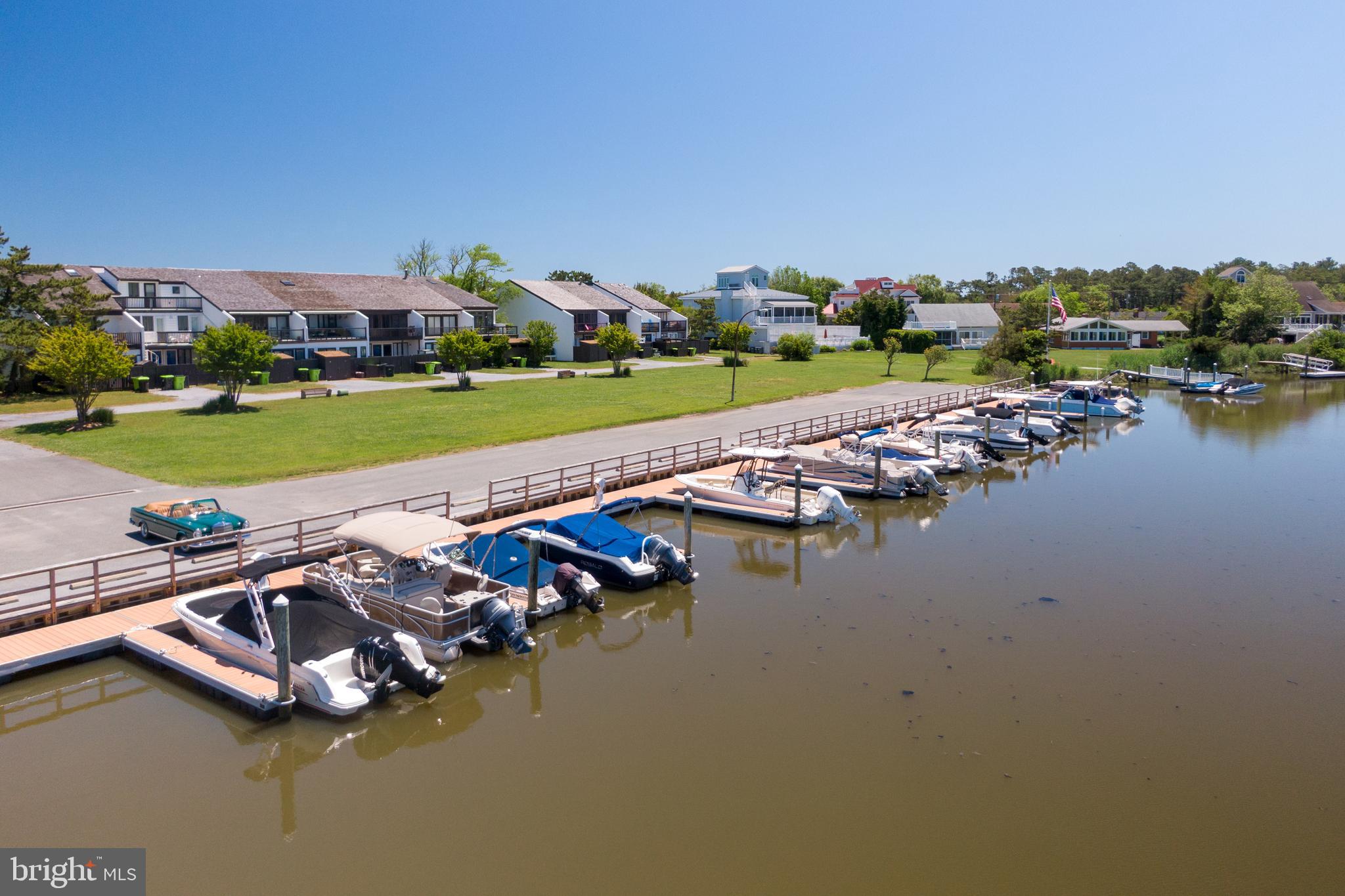 NORTH SHORES - Residential
