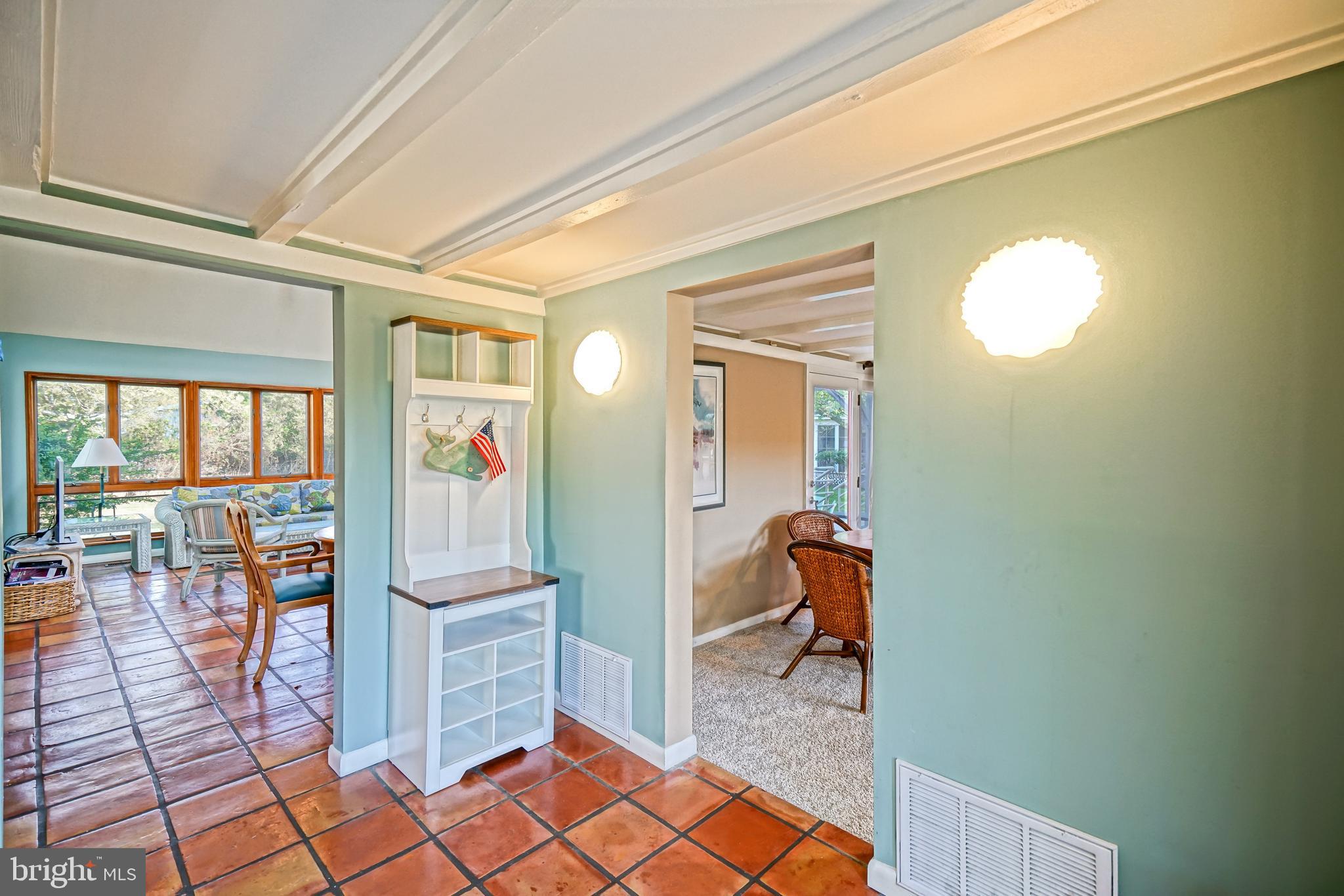 NORTH SHORES - Residential