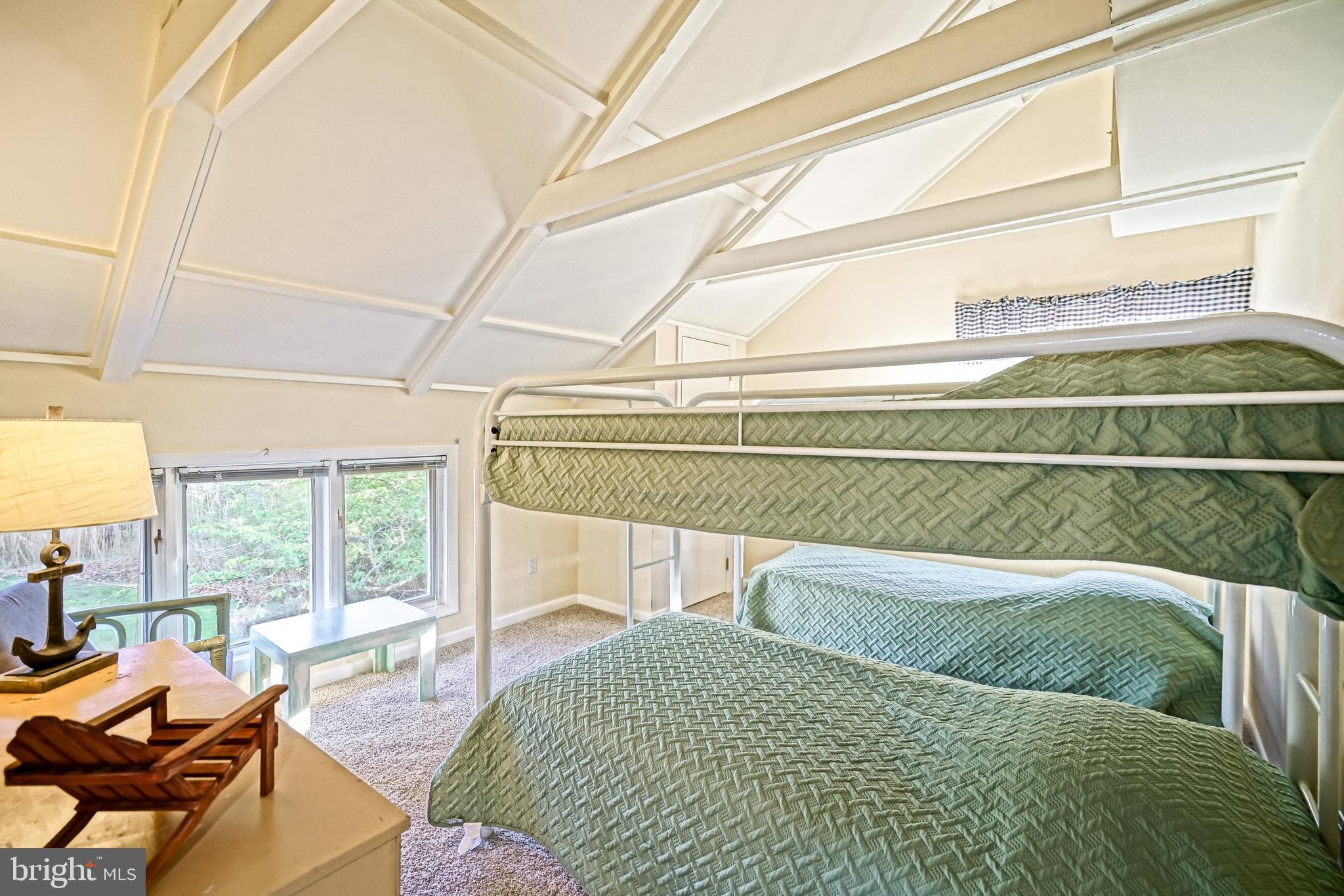 NORTH SHORES - Residential