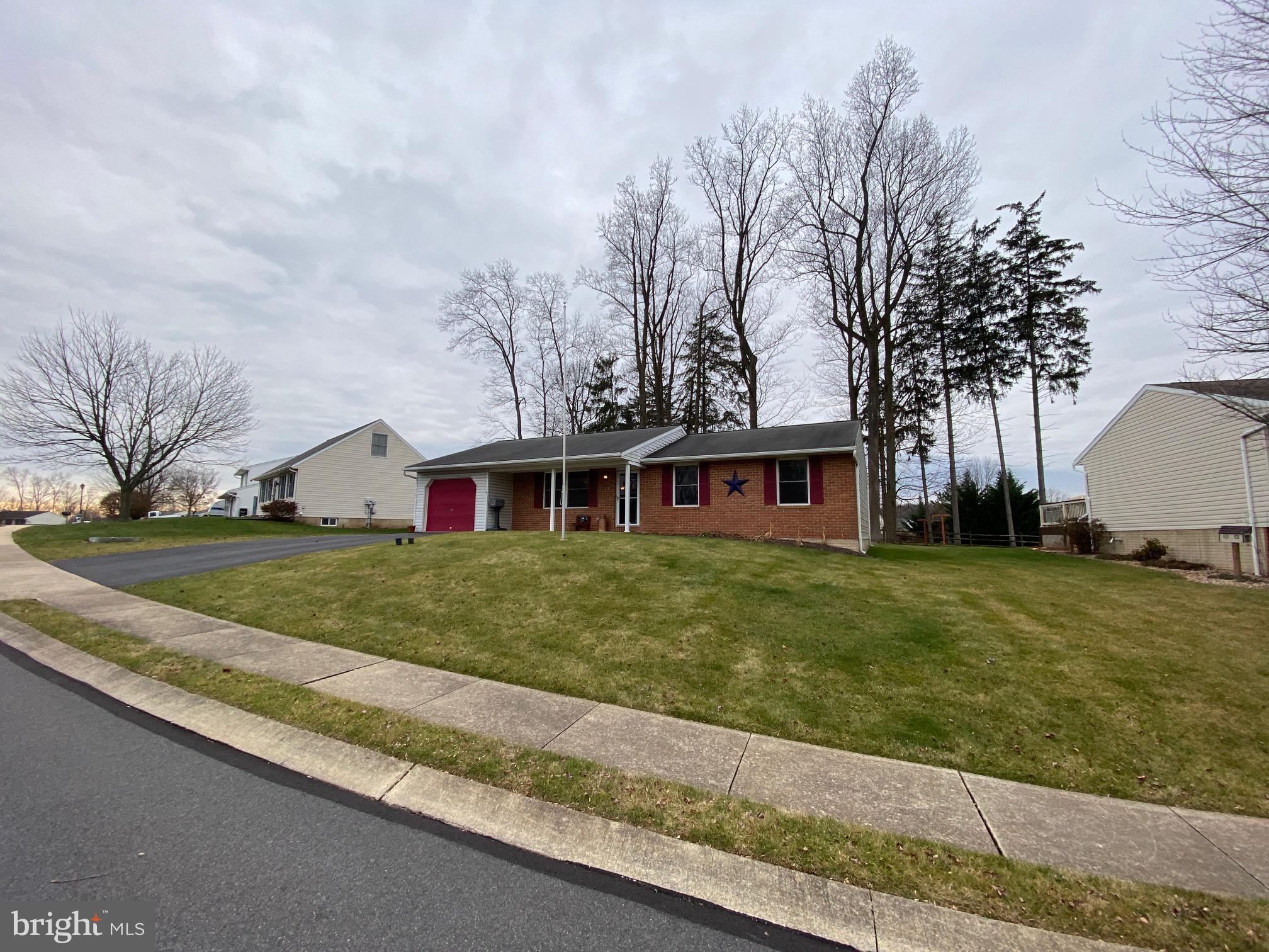 OLD HOMESTEAD - Residential