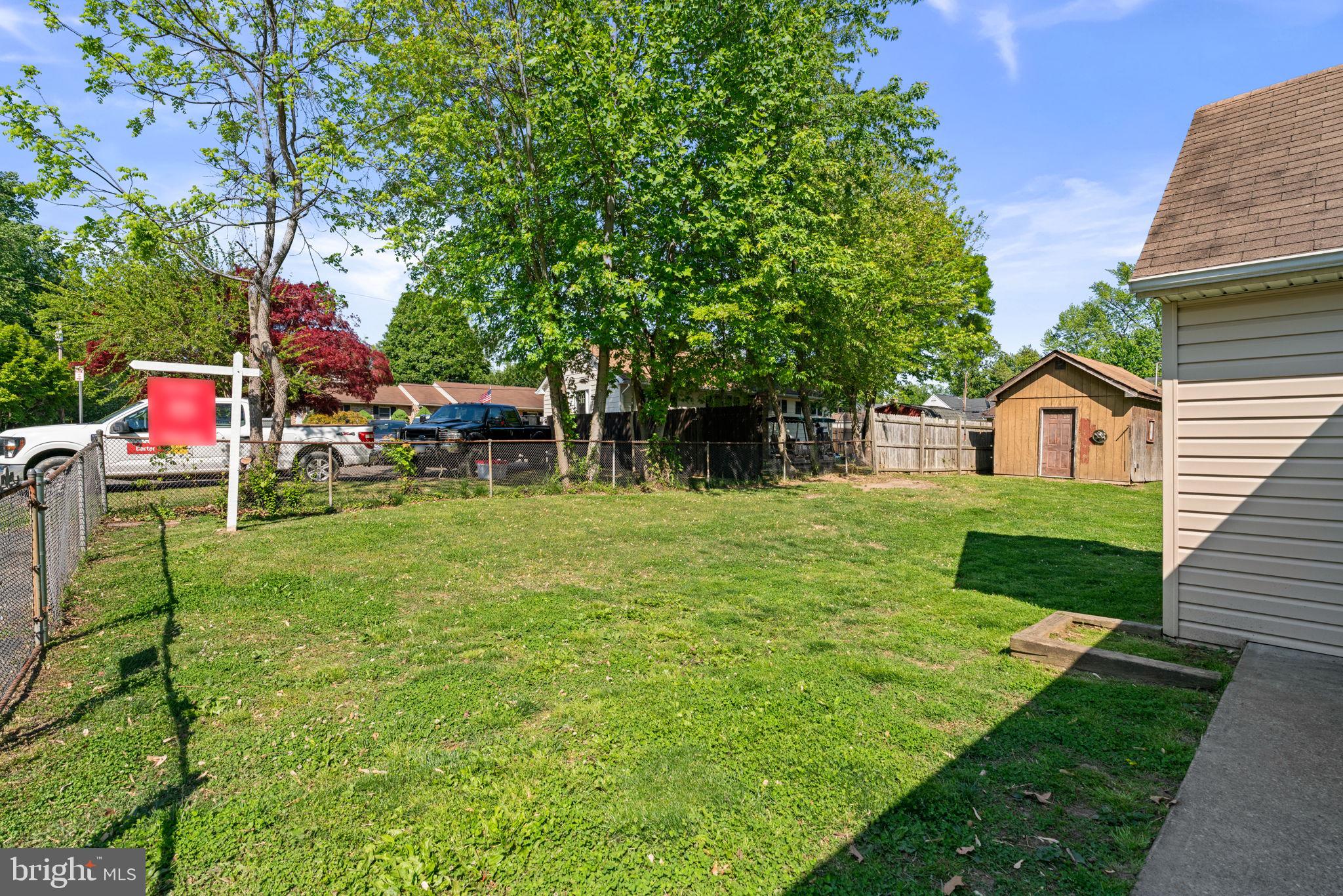 TWIN RIVER BEACH - Residential