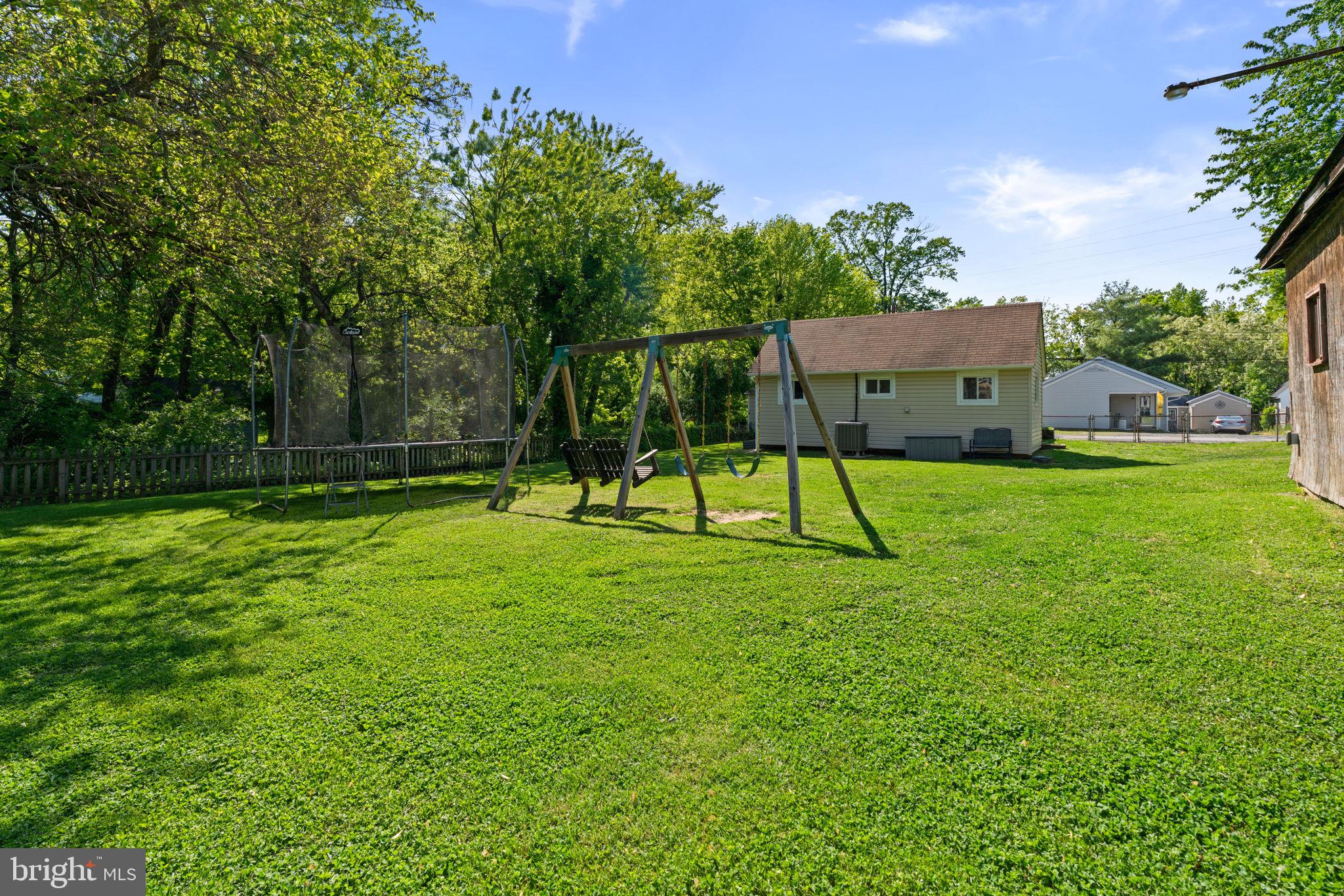 TWIN RIVER BEACH - Residential