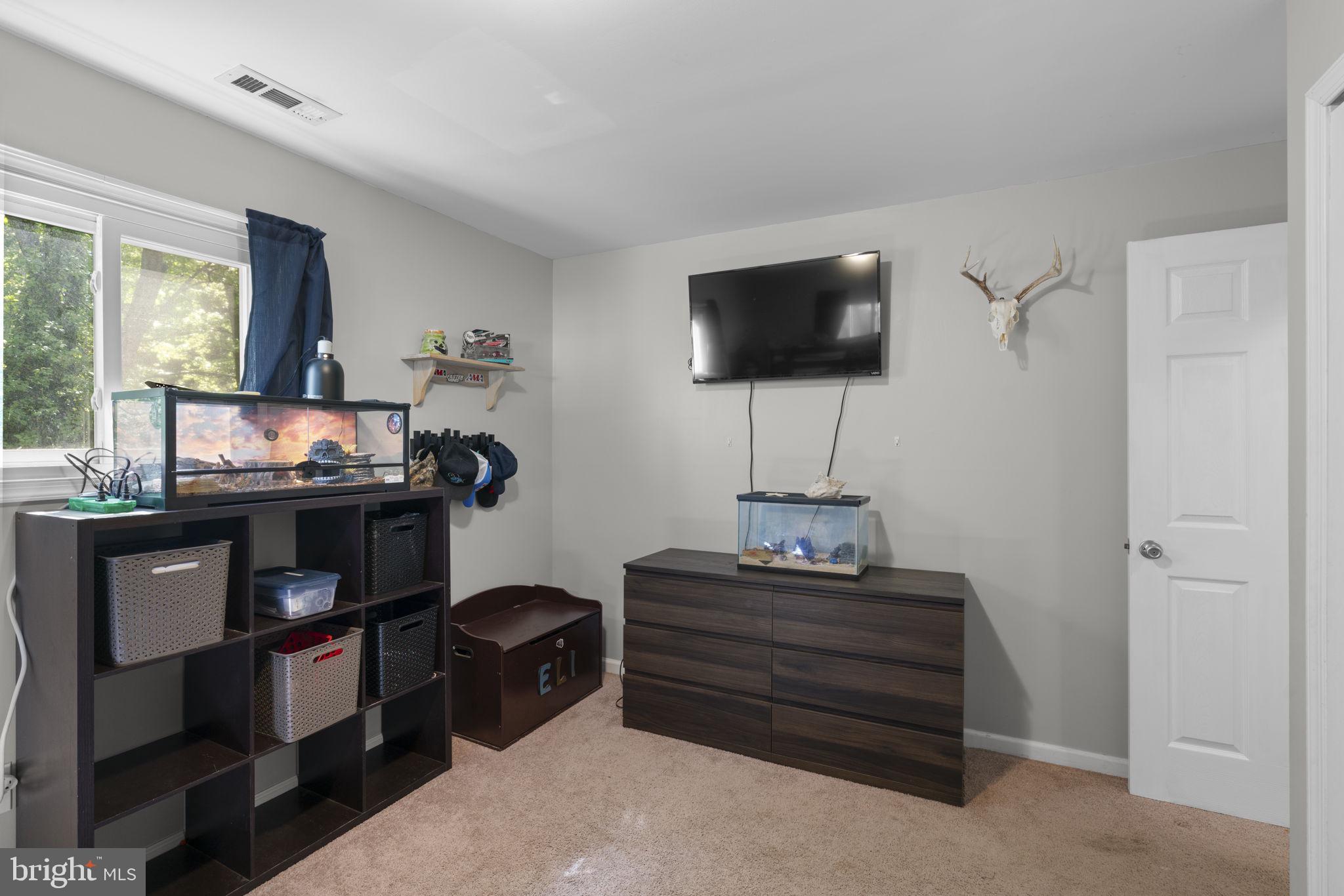TWIN RIVER BEACH - Residential