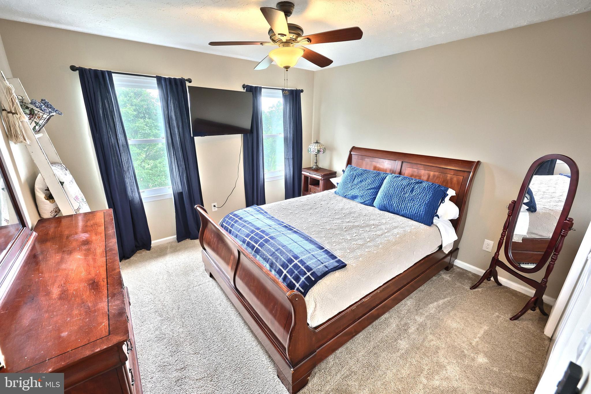 NORTH HOPEWELL - Residential