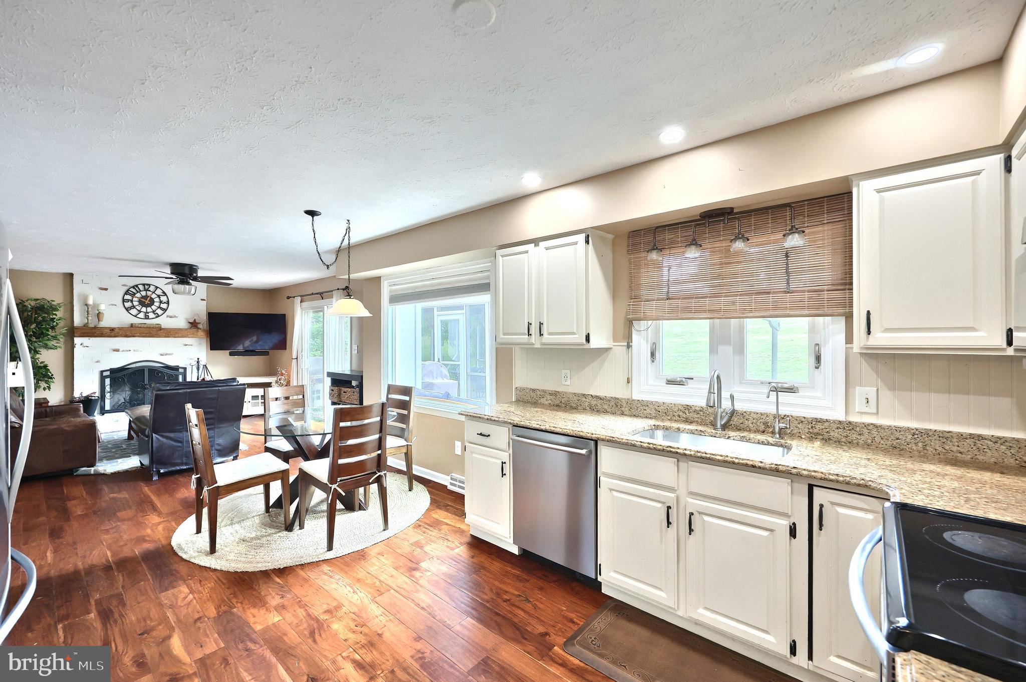NORTH HOPEWELL - Residential
