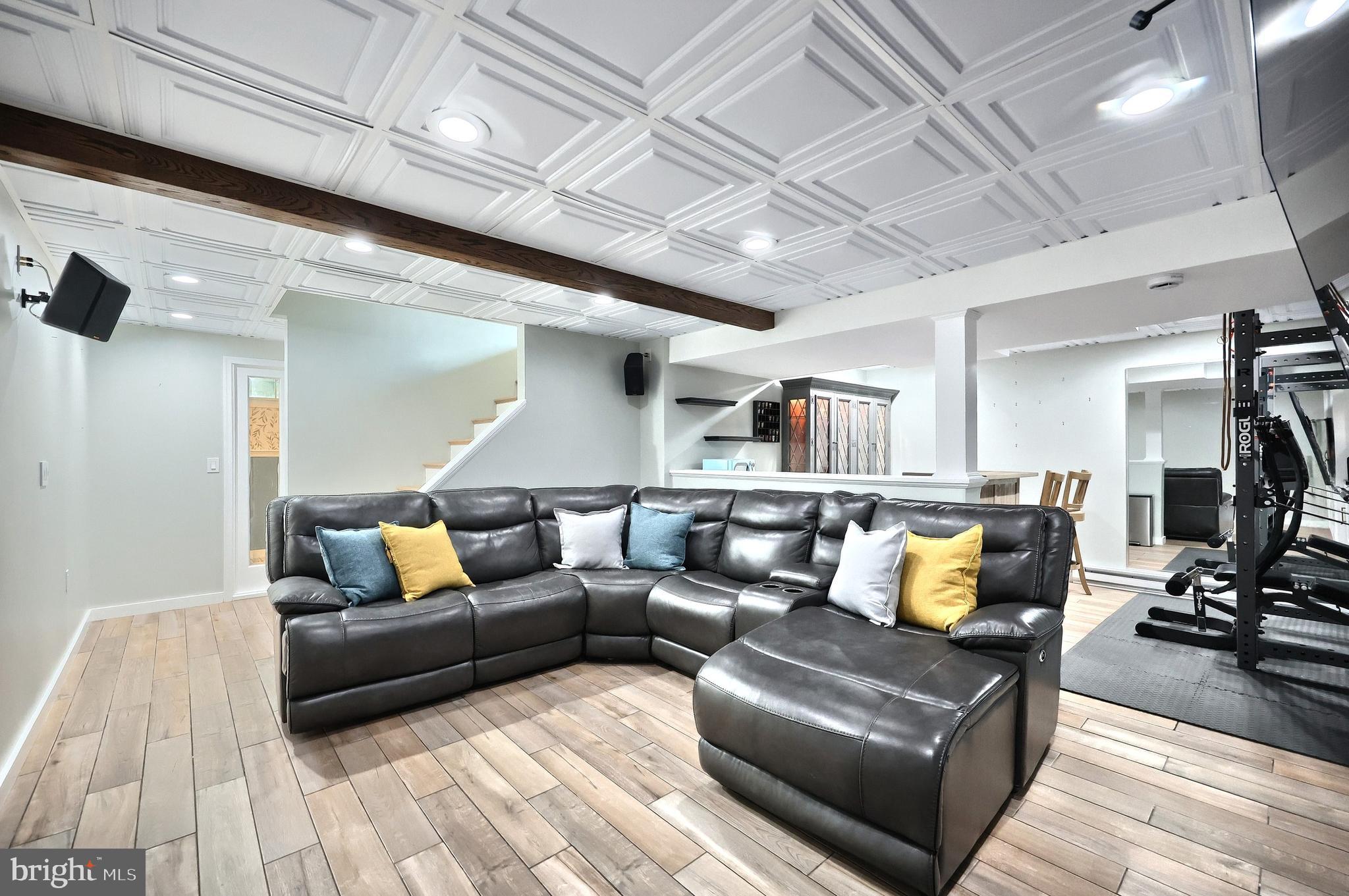 NORTH HOPEWELL - Residential