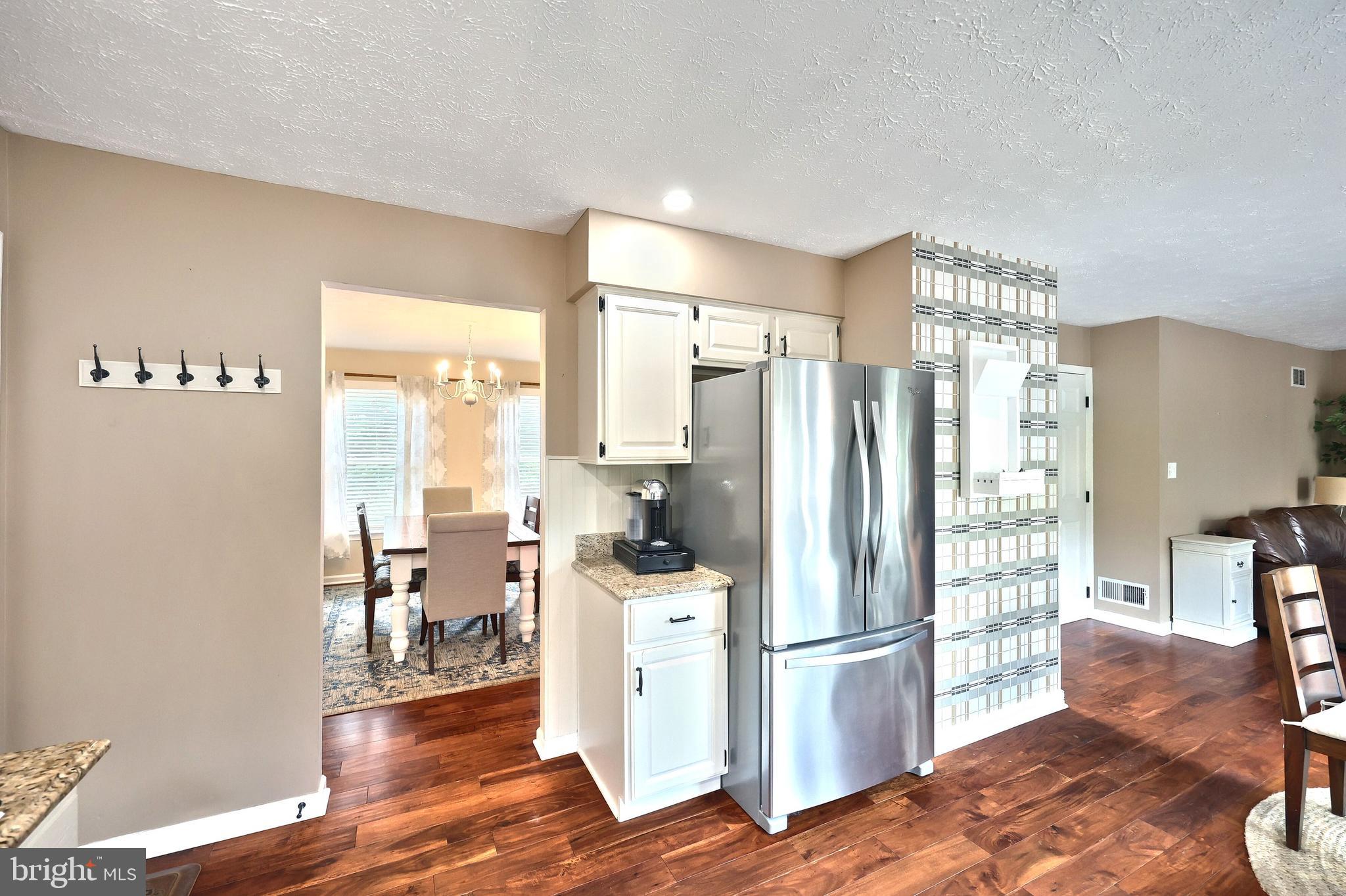 NORTH HOPEWELL - Residential