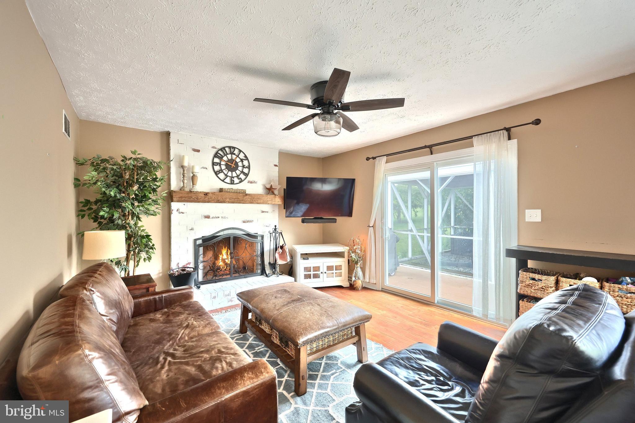 NORTH HOPEWELL - Residential