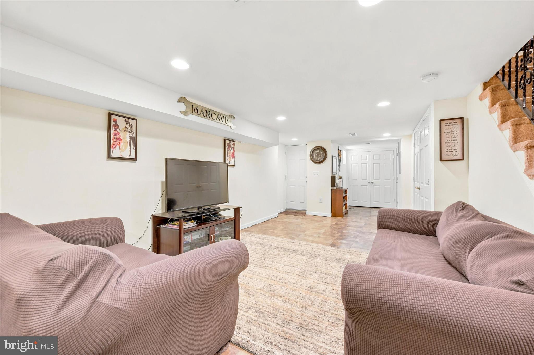 PHILADELPHIA - Residential